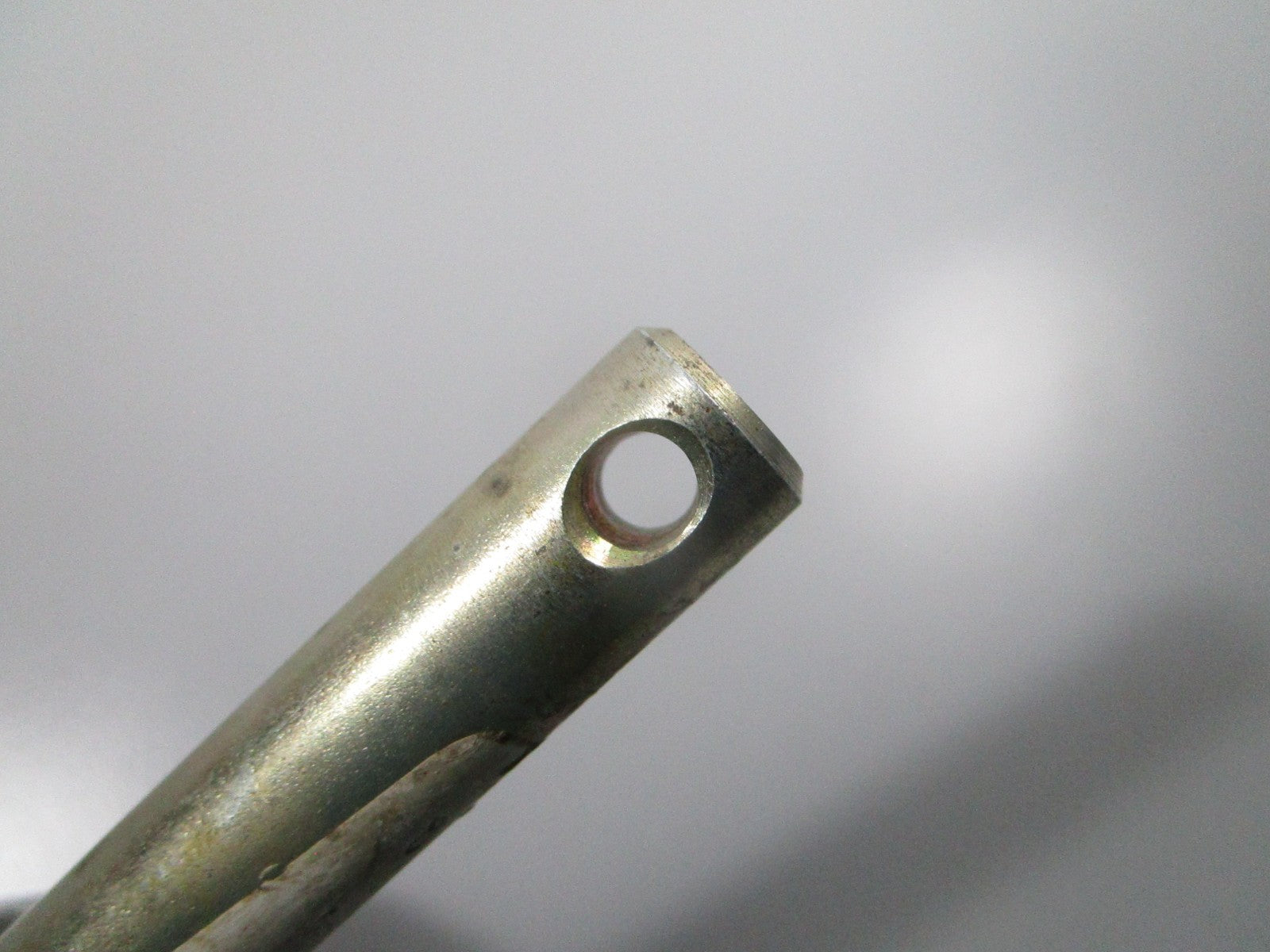 NEW OEM M88391 John Deere Pin  0810