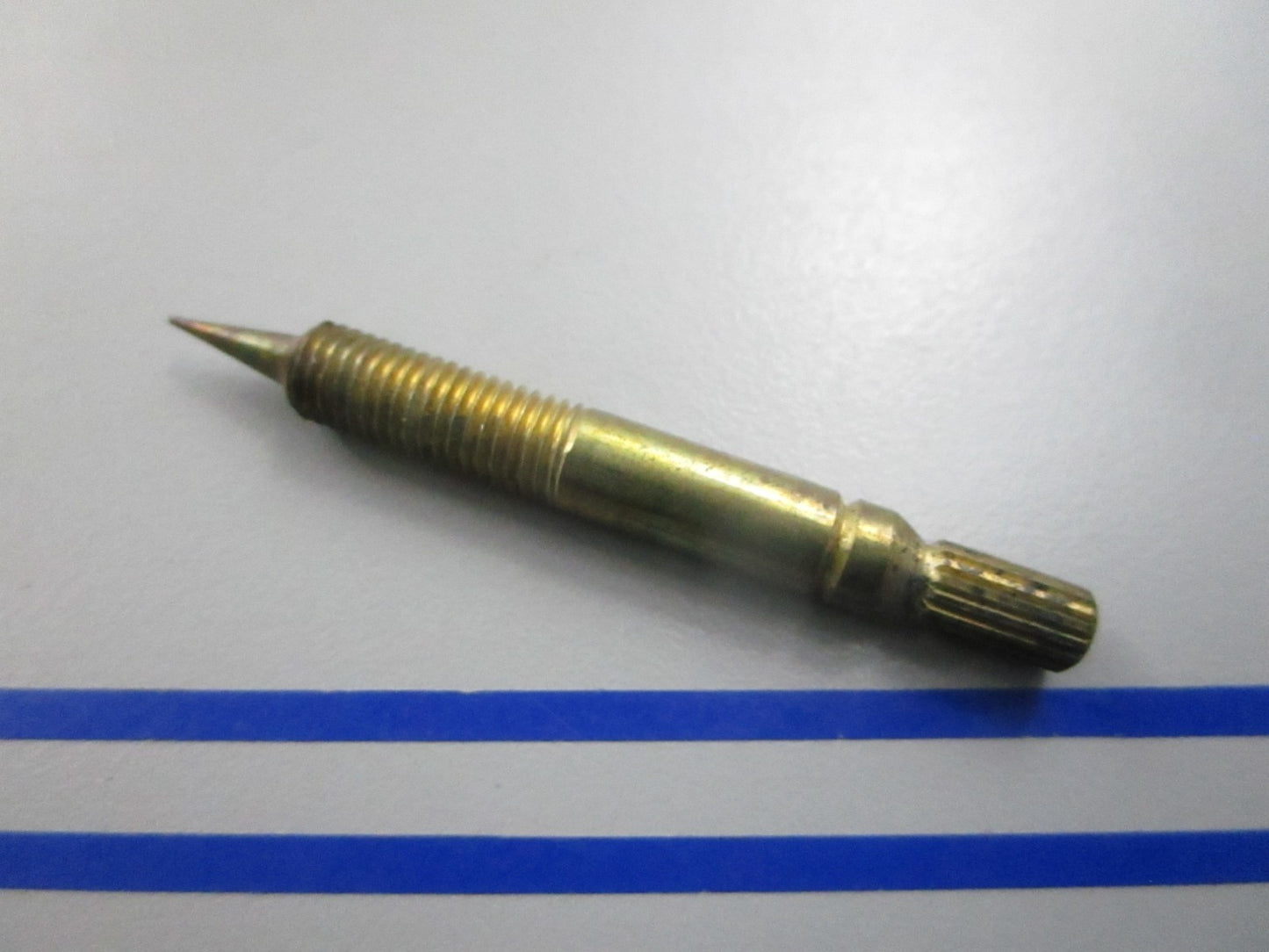 NEW OEM 312824 0312824 OMC Johnson Evinrude Needle Jet 0810