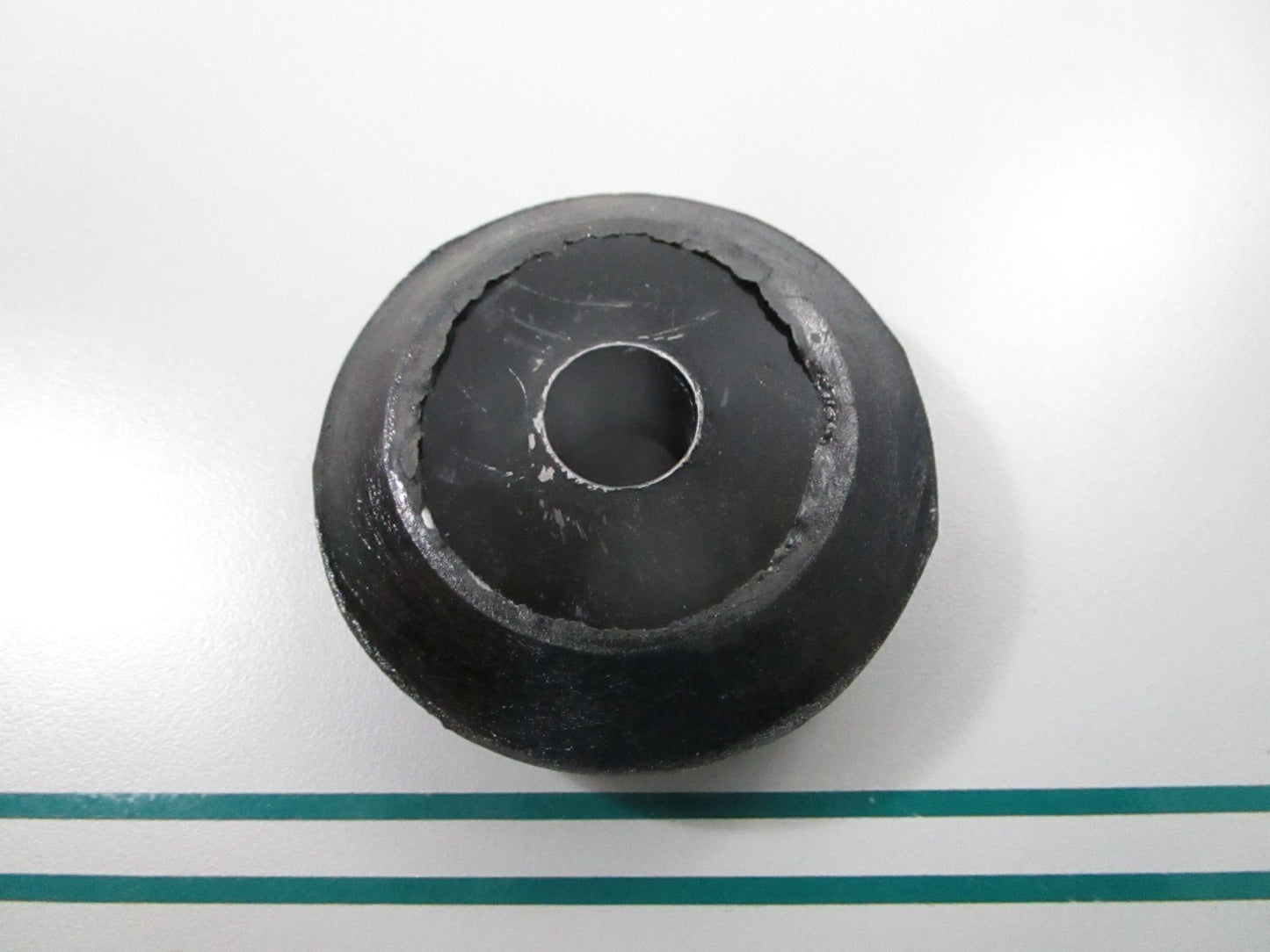 NEW OEM 7Y-1035 CAT Rubber Mount 0810