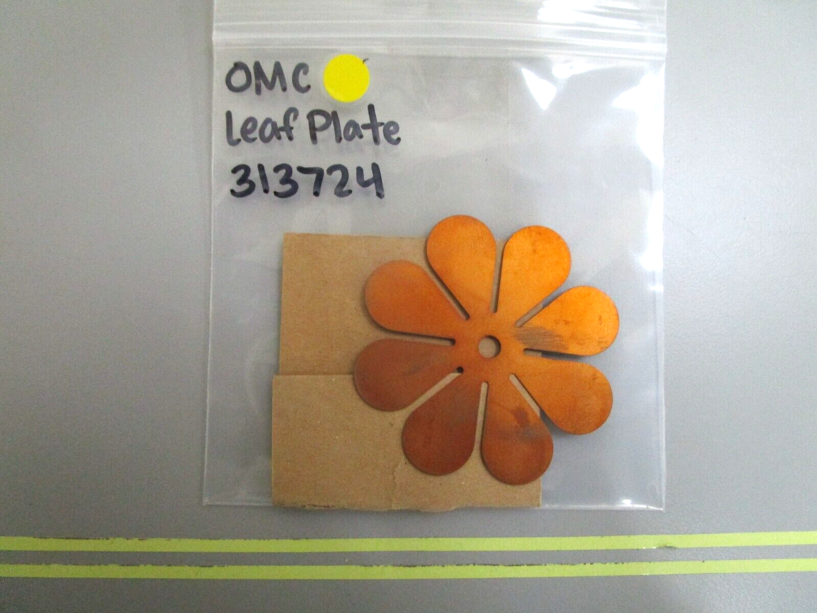 *NEW OEM* 0750 OMC Johnson Evinruide LEAF PLATE 313724 0313724
