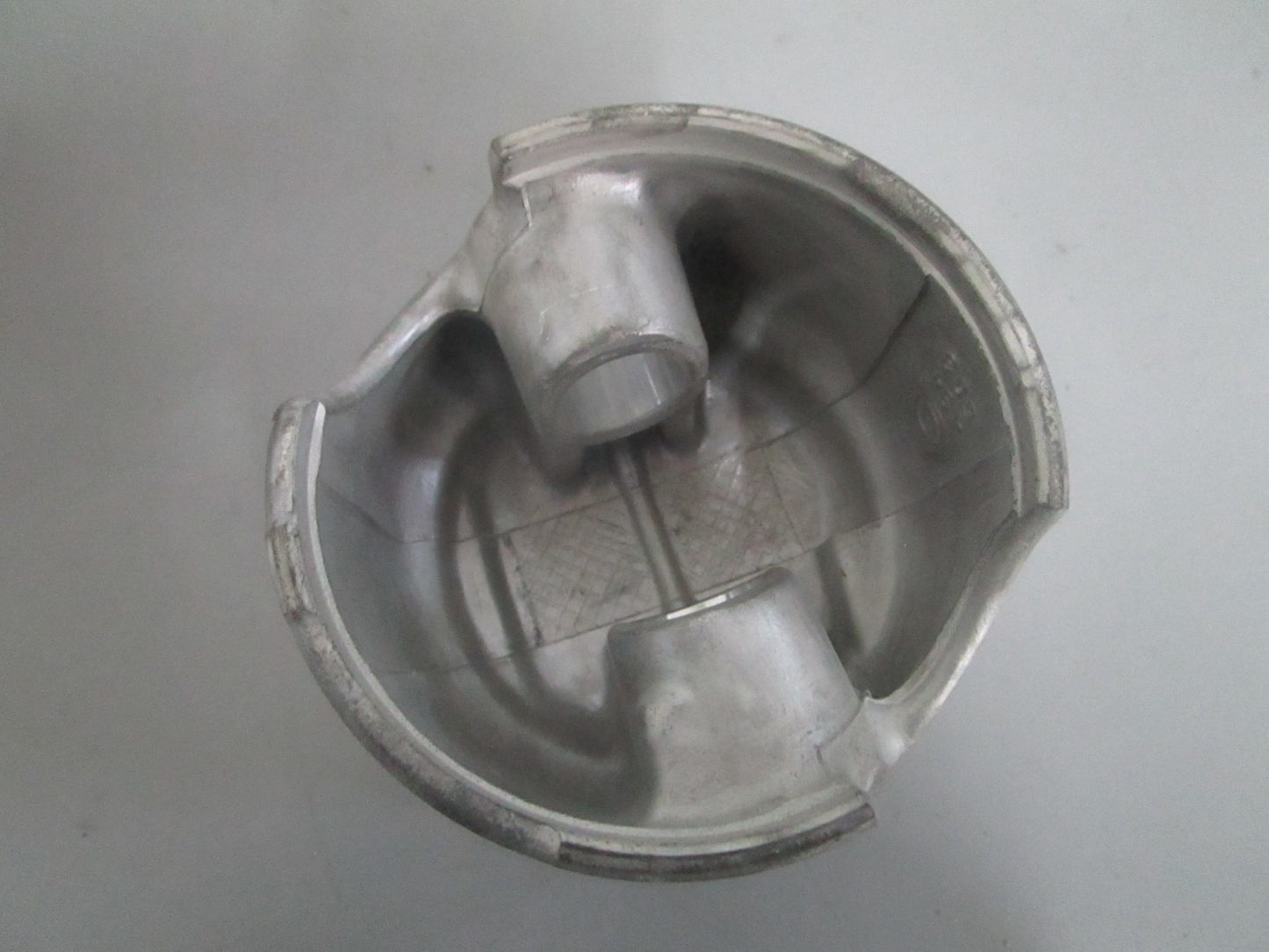 *NEW OEM* 0820 OMC Johnson Evinrude Piston 436312 0436312