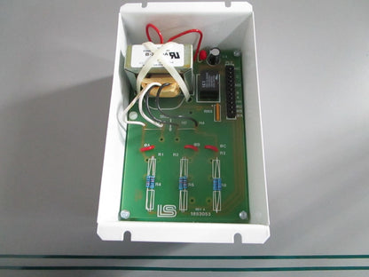 NEW OEM 70LSEUV9926220 Lake Shore 240V 3-Phase Voltage Sensing Relay 0820