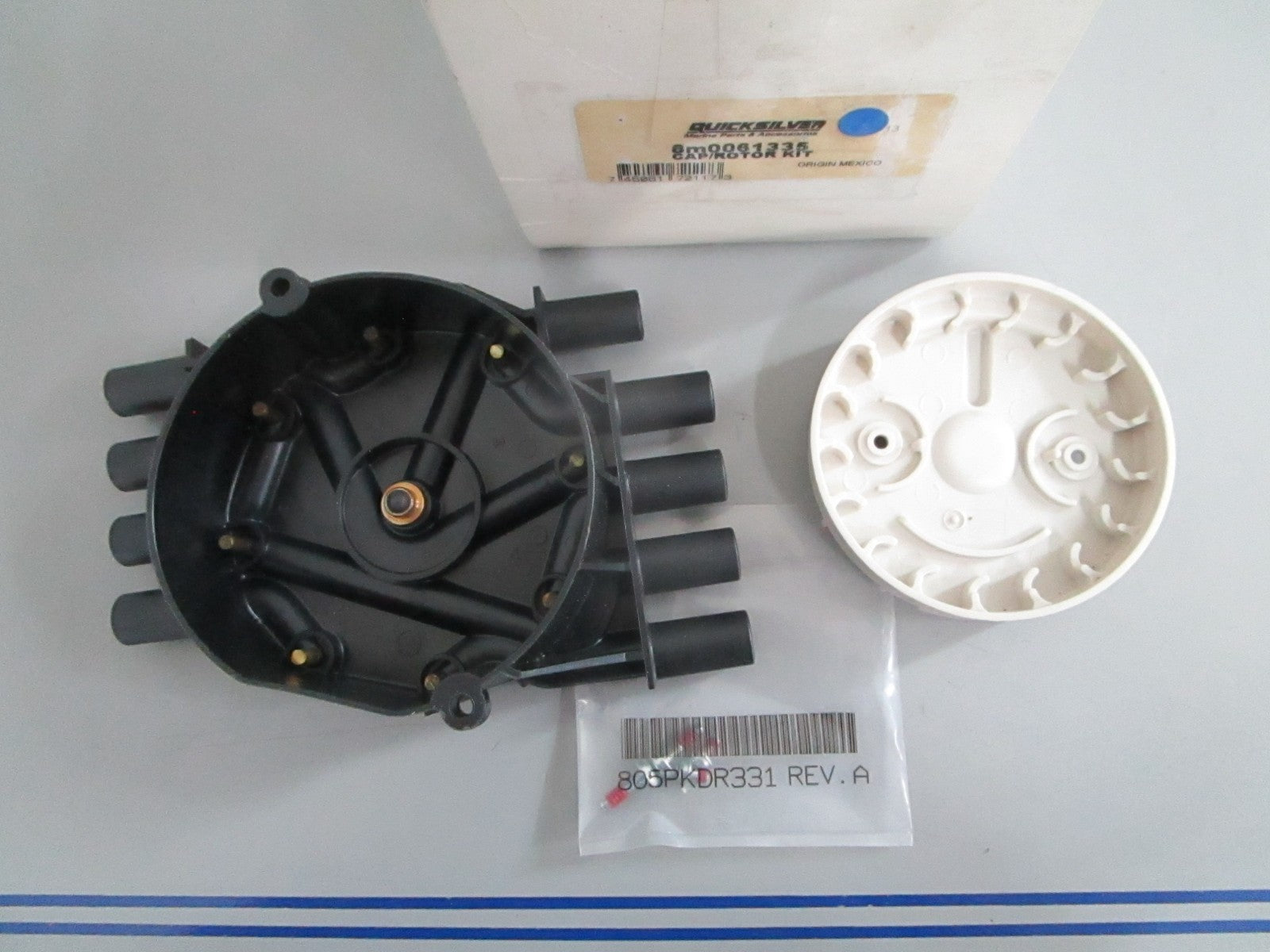 *NEW OEM* 0820 Mercury Quicksilver Cap/Rotor Kit 8M0061335