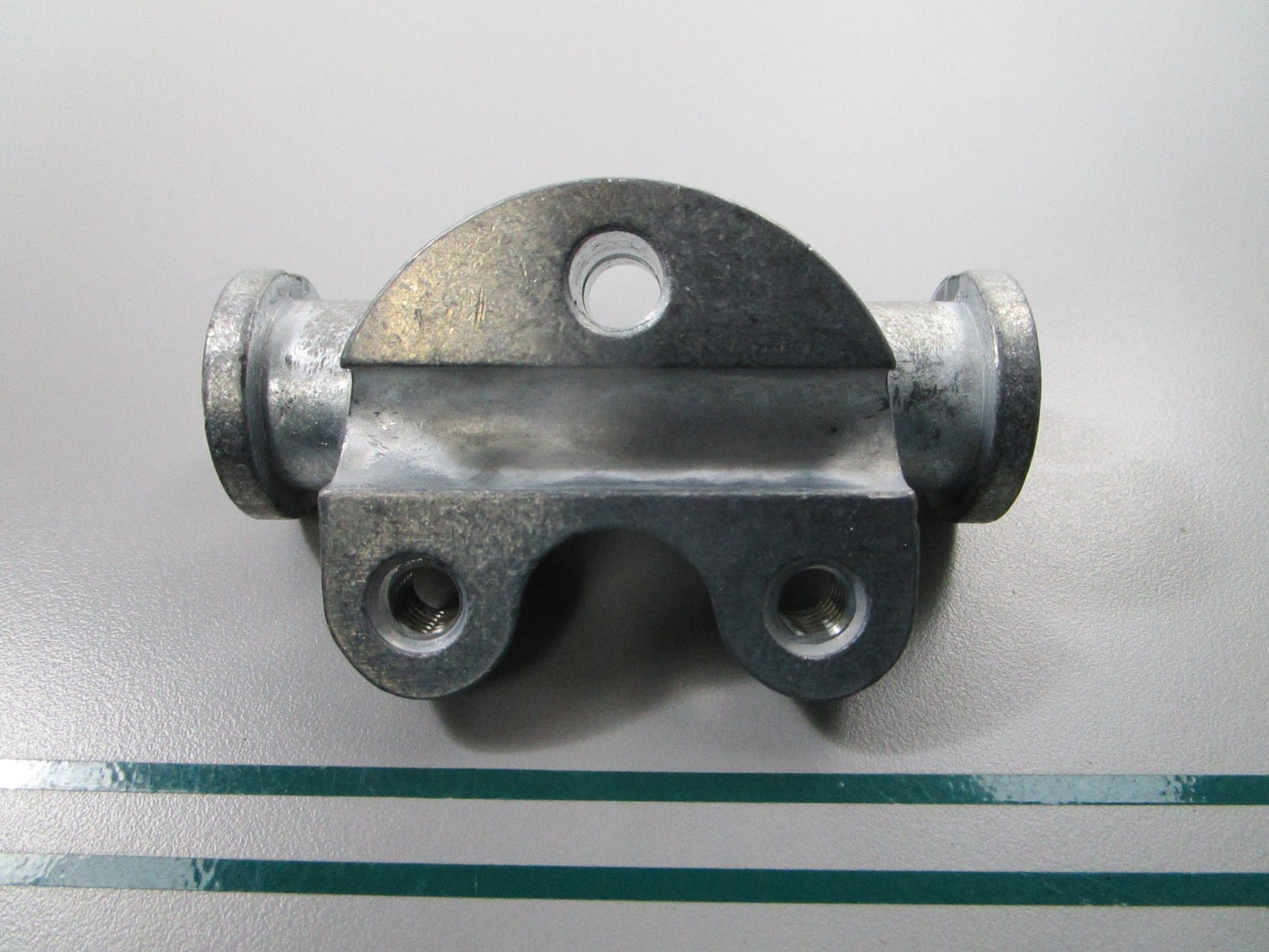 NEW R10-5060 R & R Roller Adj. Bracket 0810