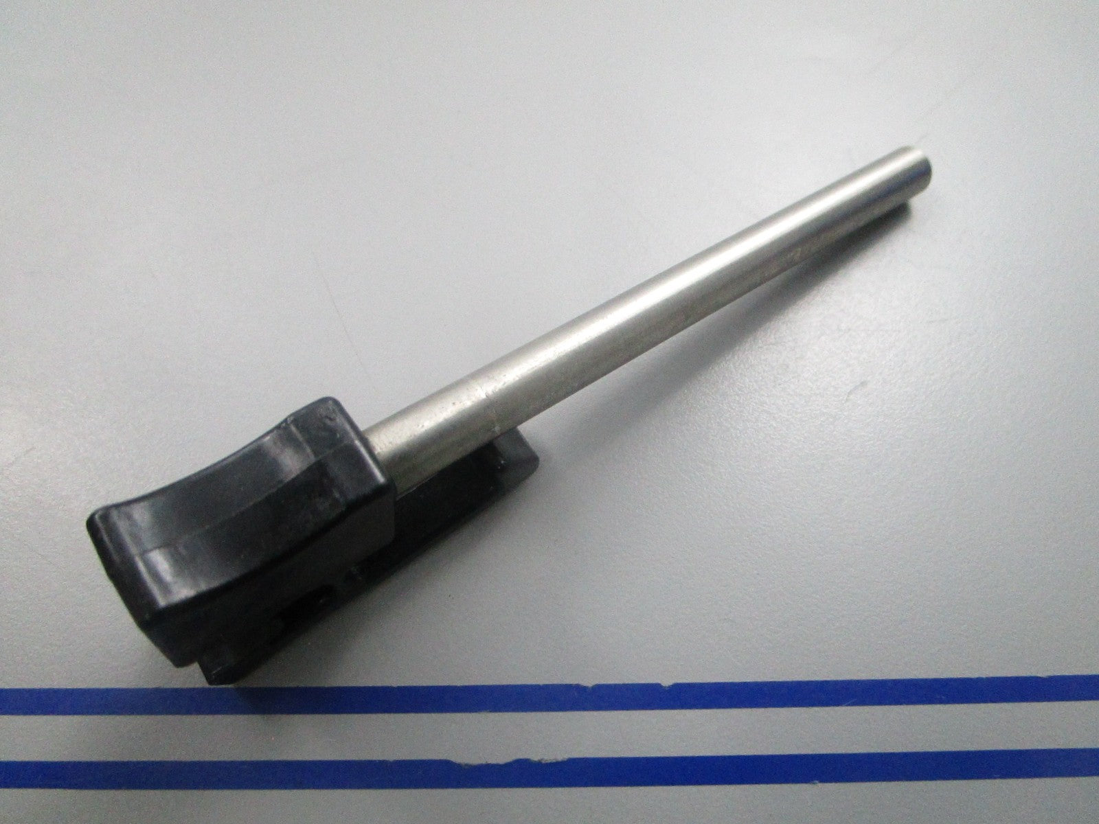 NEW OEM OMC Johnson Evinrude 324599 0324599 Tilt Pin 0810