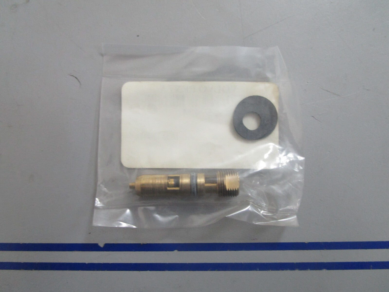 *NEW OEM* 0810 Volvo Penta Repair Kit 856745-5