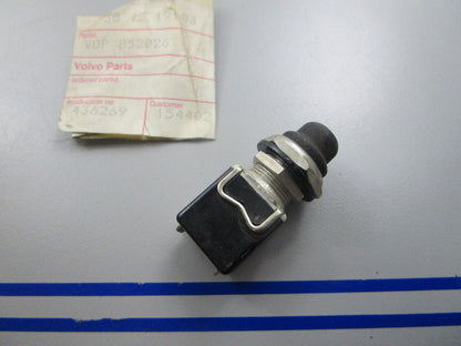 *NEW OEM* 0810 Volvo Penta Switch 852026