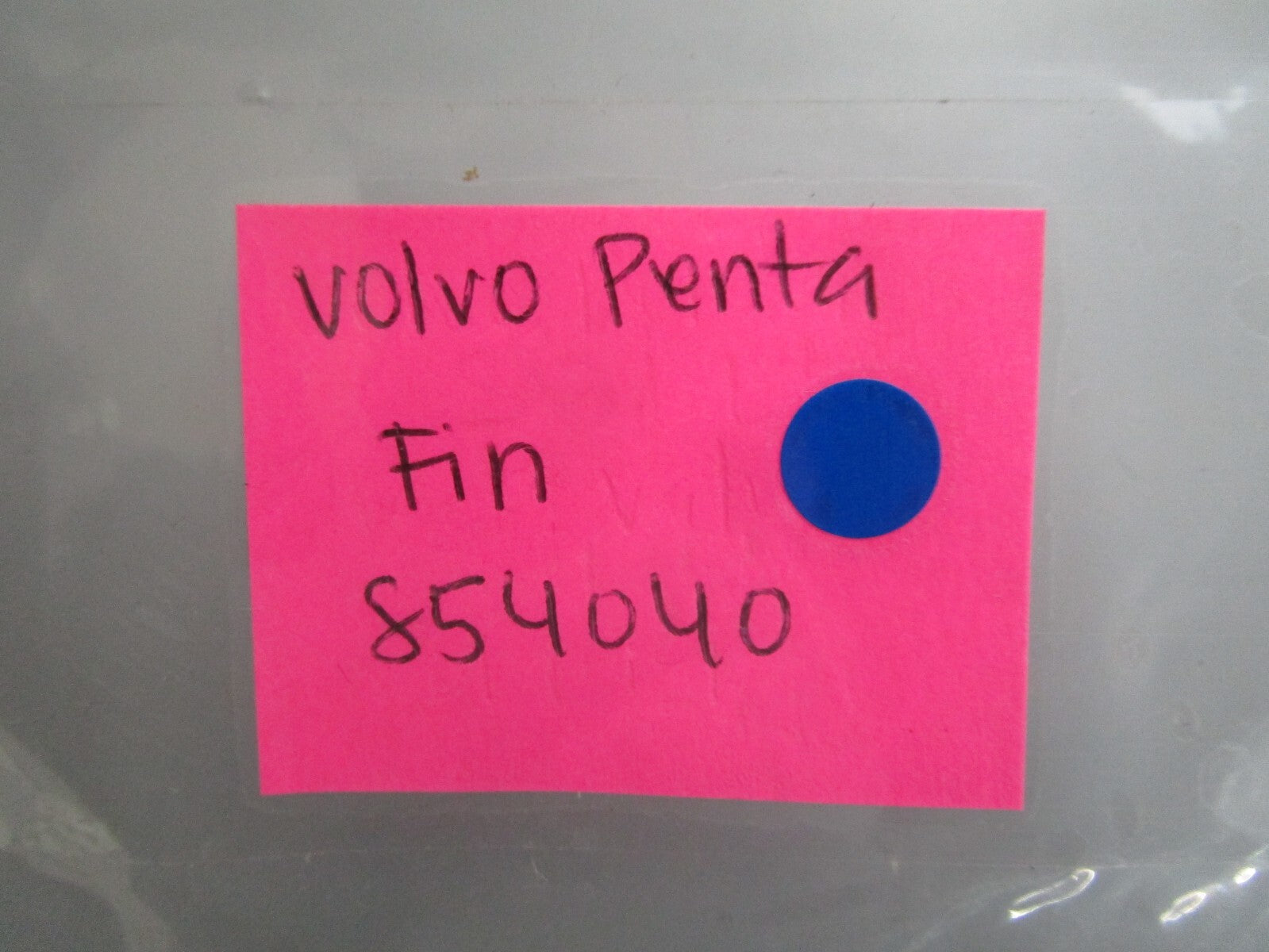*NEW OEM* 0820 Volvo Penta Fin 854040