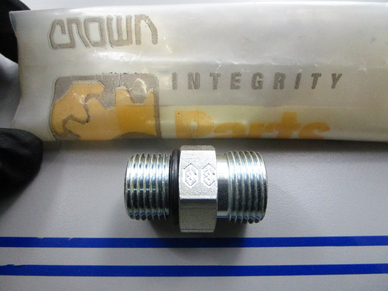 *NEW OEM* 0810 Crown Adapter 064279-008