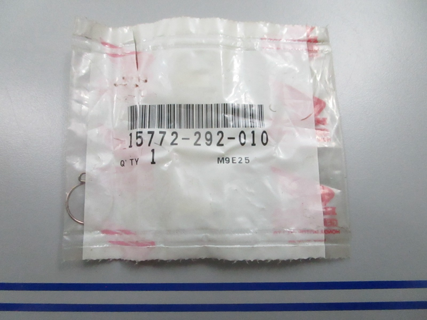 *NEW OEM* 0810 Honda Clip 15772-292-010