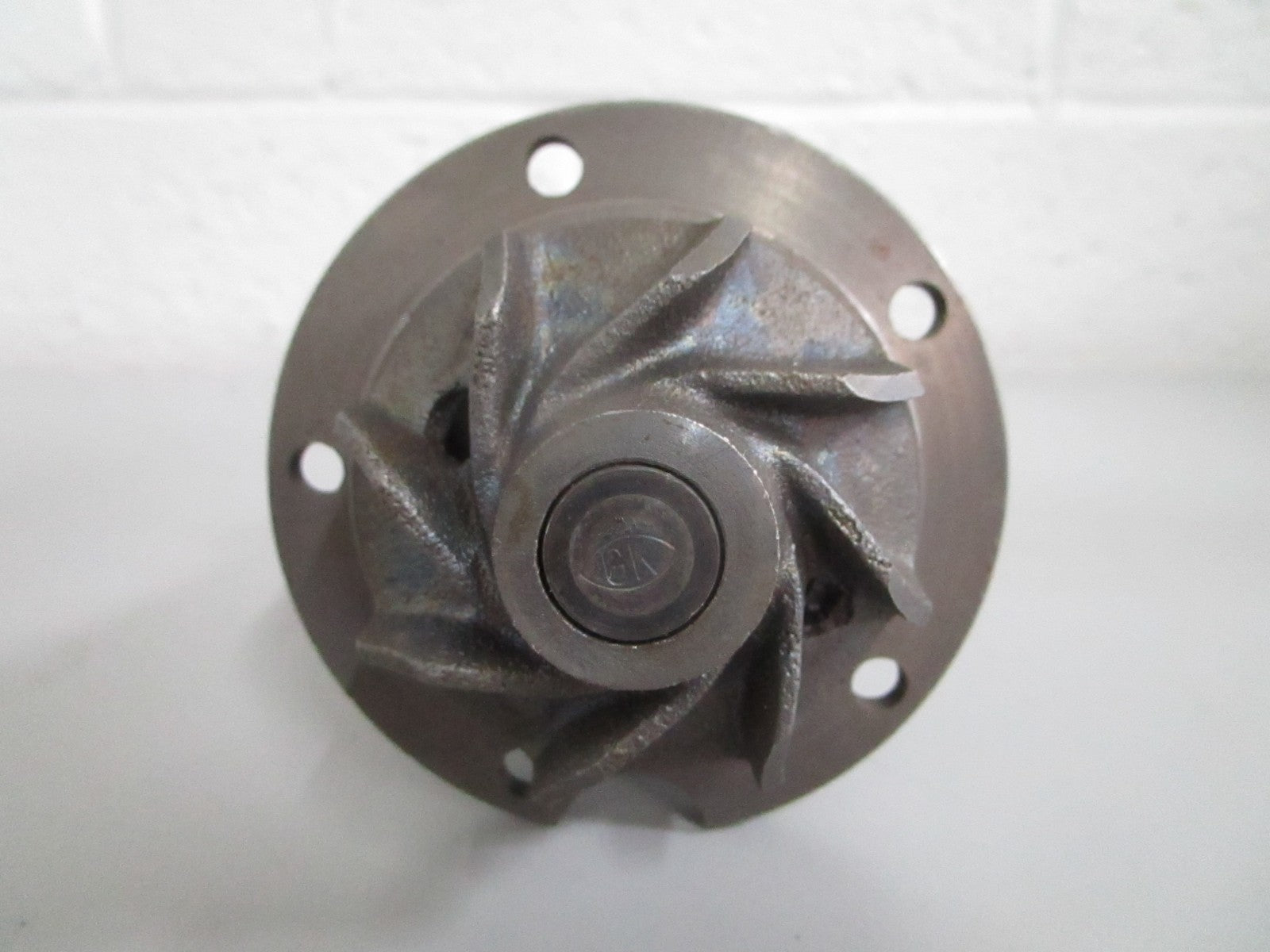 NEW OEM 1102001120 Mercedes-Benz Water Pump 0820