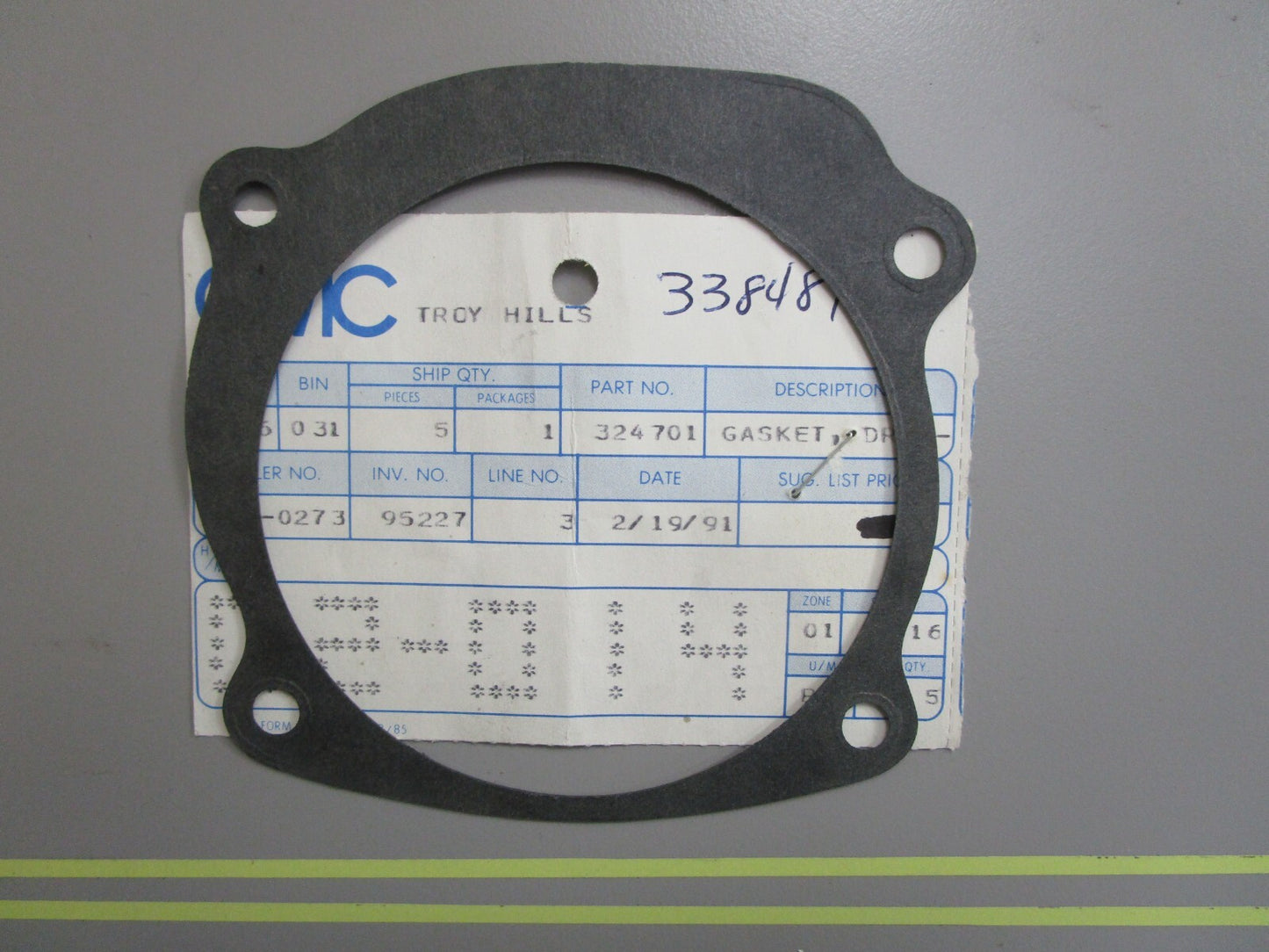 *NEW OEM* 0810 OMC Johnson Evinrude Gasket 324701 0324701