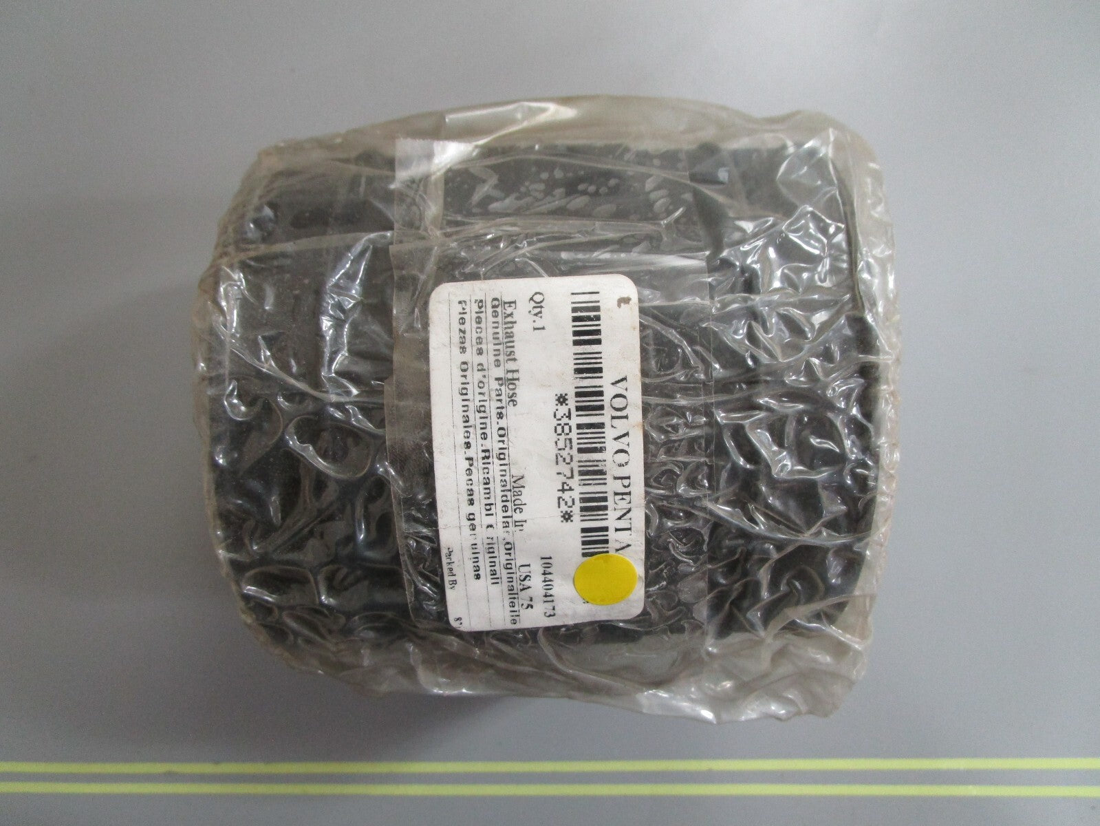 *NEW OEM* 0810 Volvo Penta Exhaust Hose 3852742