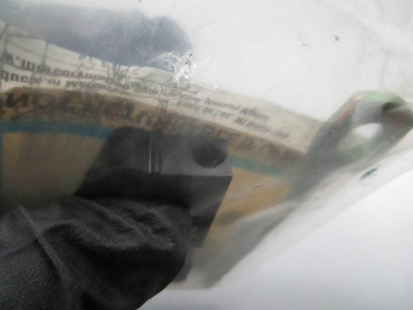 *NEW OEM* 0810 Mercury Quicksilver Retainer Assembly 8M0072689