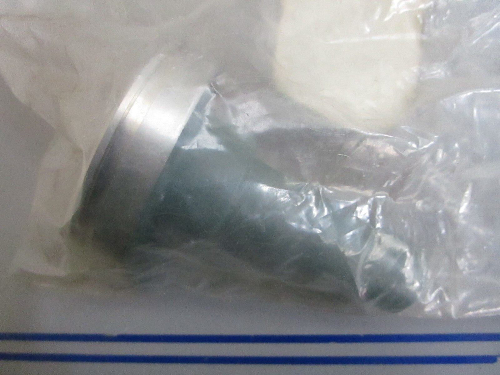 *NEW OEM* 0810 Mercury Quicksilver Housing 18973M