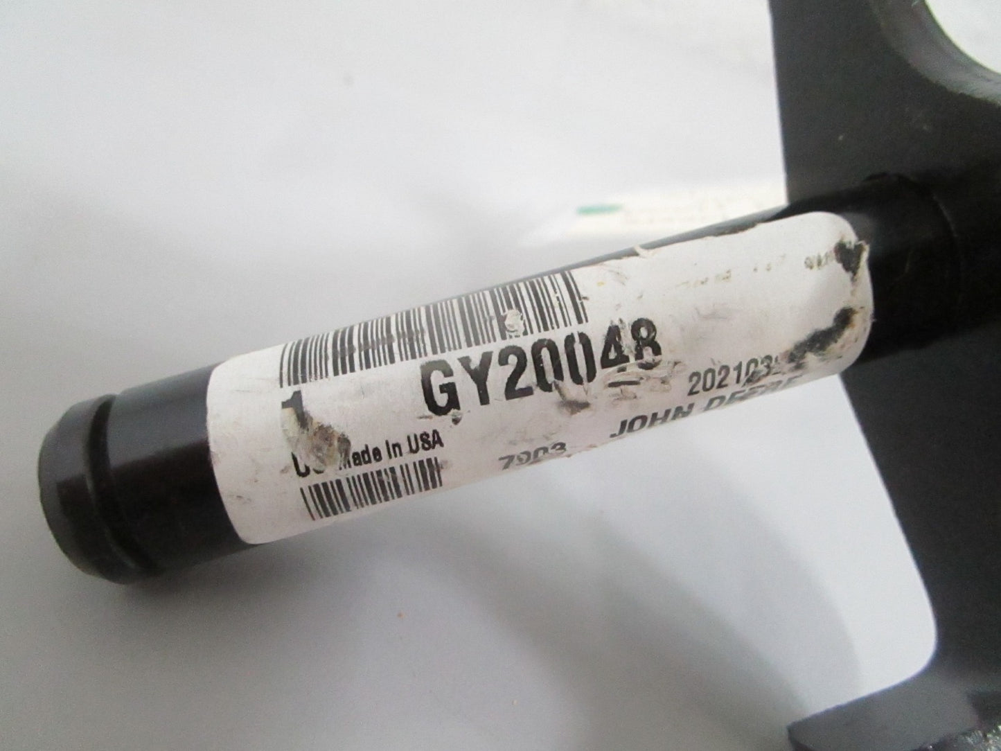 NEW OEM GY20048 John Deere Right Hand Spindle 0820