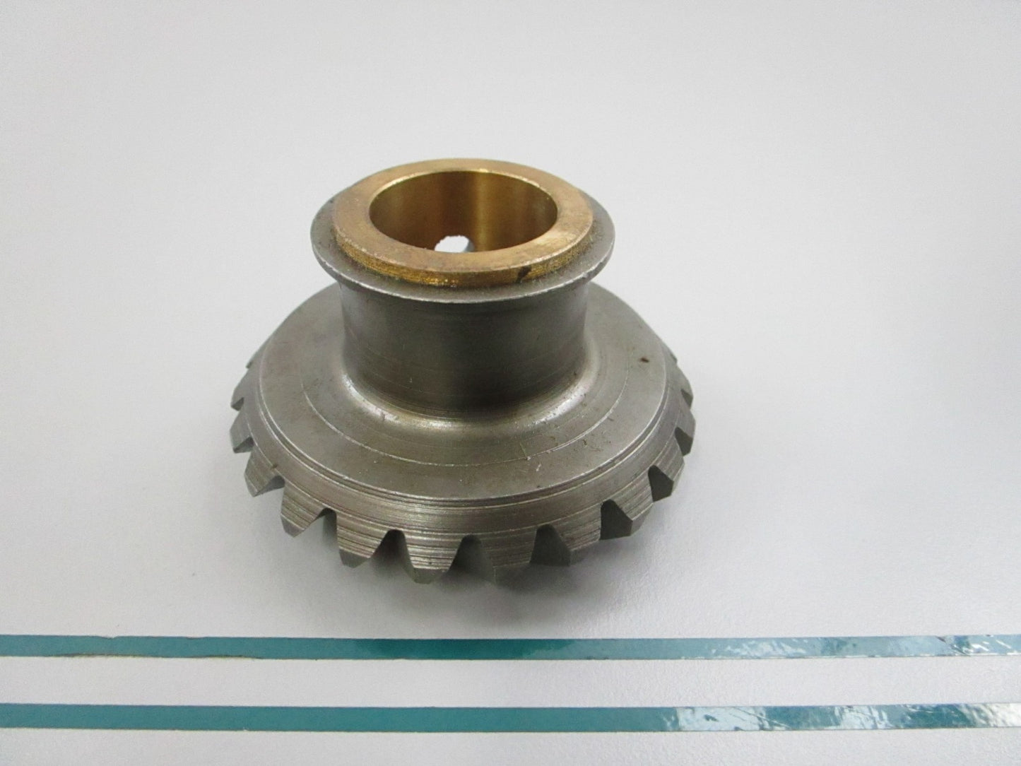 NEW OEM 377870 0377870 OMC Johnson Evinrude 23T Forward Gear 0810