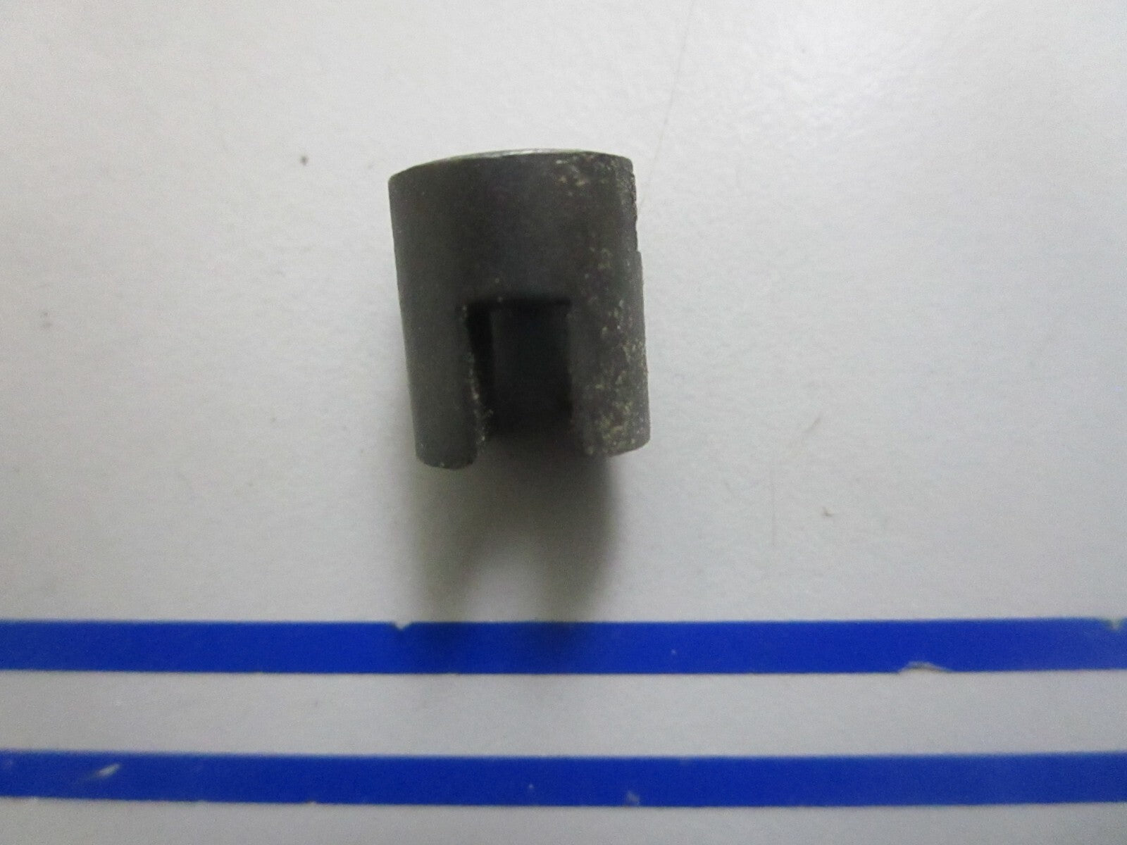*NEW OEM* 0820 Volvo Penta Connector 3861577