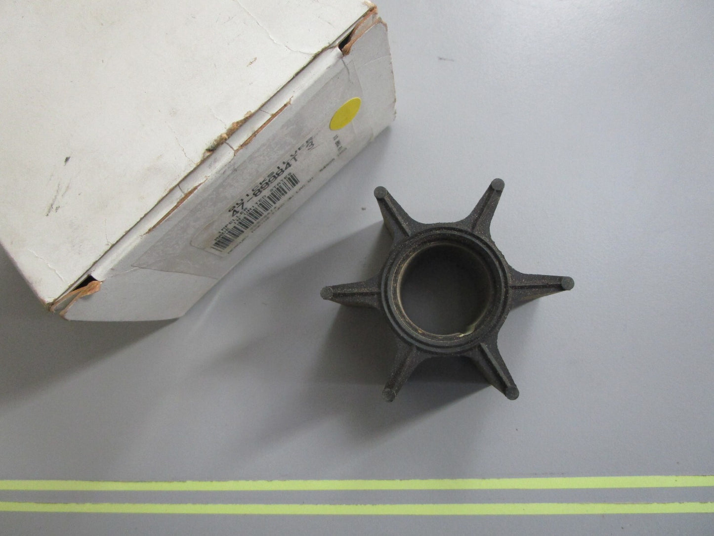 *NEW OEM* 0810 Mercury Quicksilver Impeller 47-89984T3