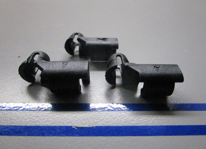 *NEW OEM* (LOT OF 3) 0810 Suzuki Connector 09209-05017