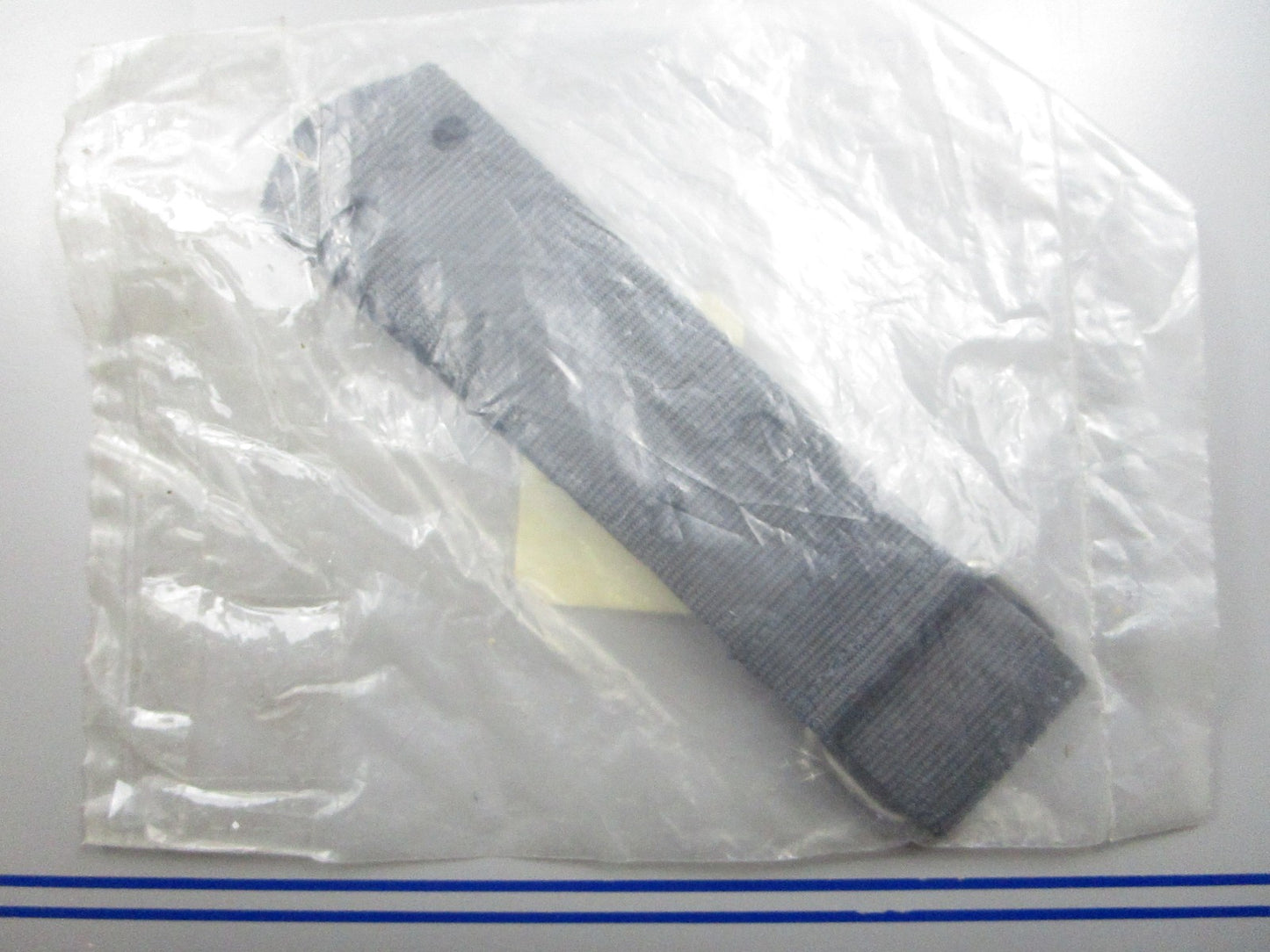 *NEW OEM* 0810 OMC Johnson Evinrude Velcro Strap 115825 0115825