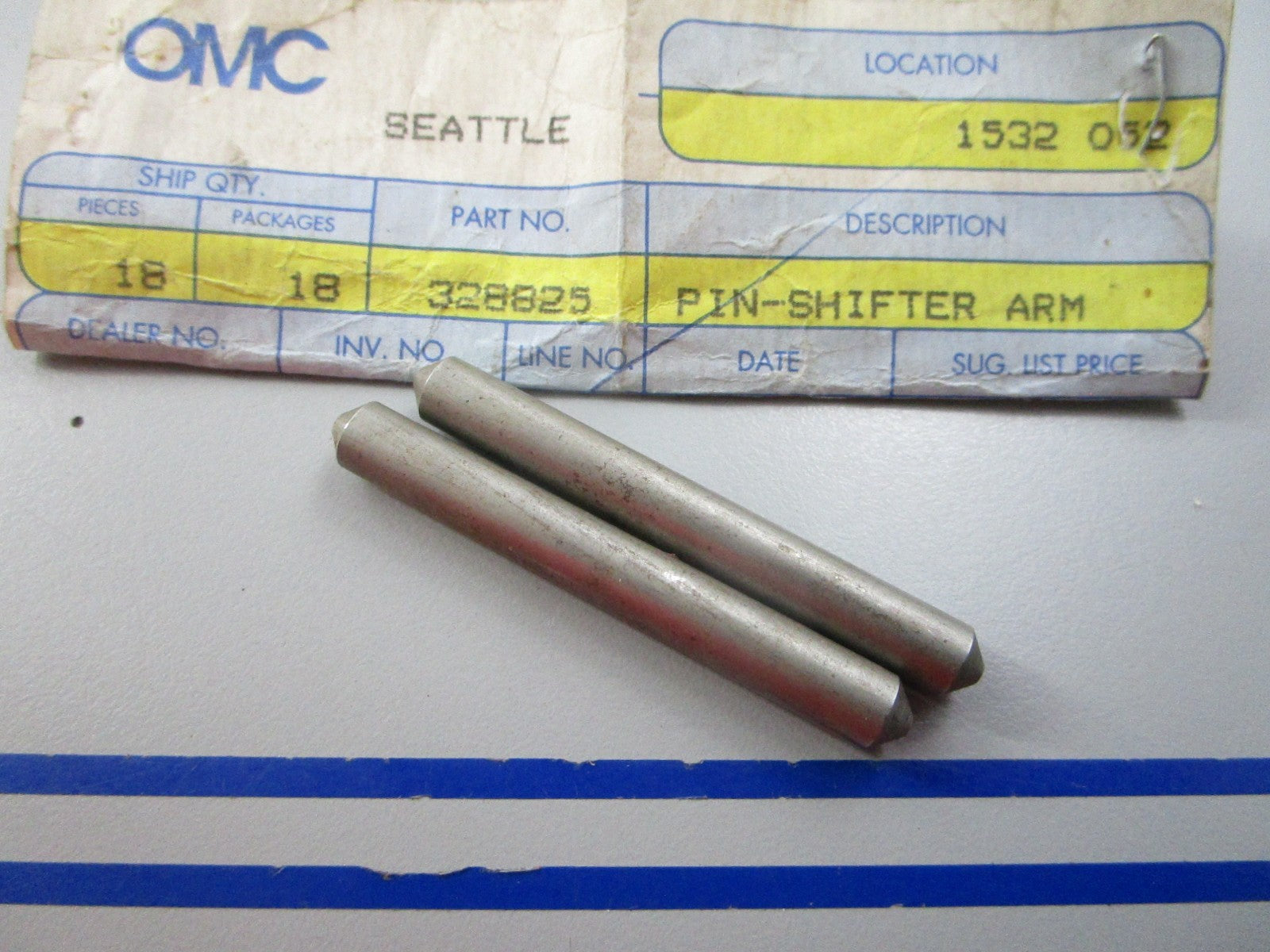 NEW OEM (LOT OF 2) 328825 0328825 OMC Johnson Evinrude Shifter Arm Pin 0810