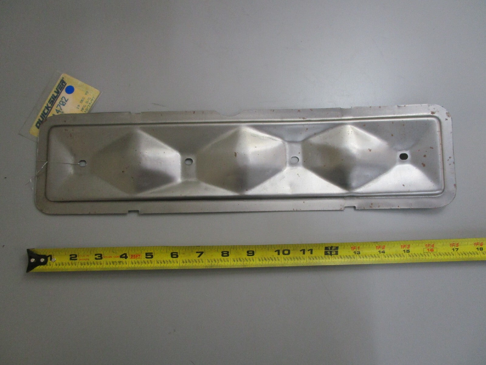 *NEW OEM* 0820 Mercury Quicksilver Cover 814702