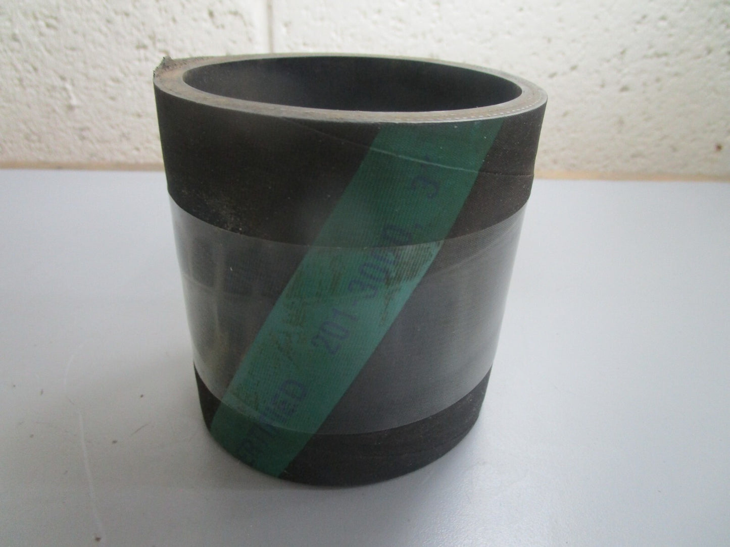 *NEW OEM* 0810 Mercury Force Exhaust Hose 32-F695261-1