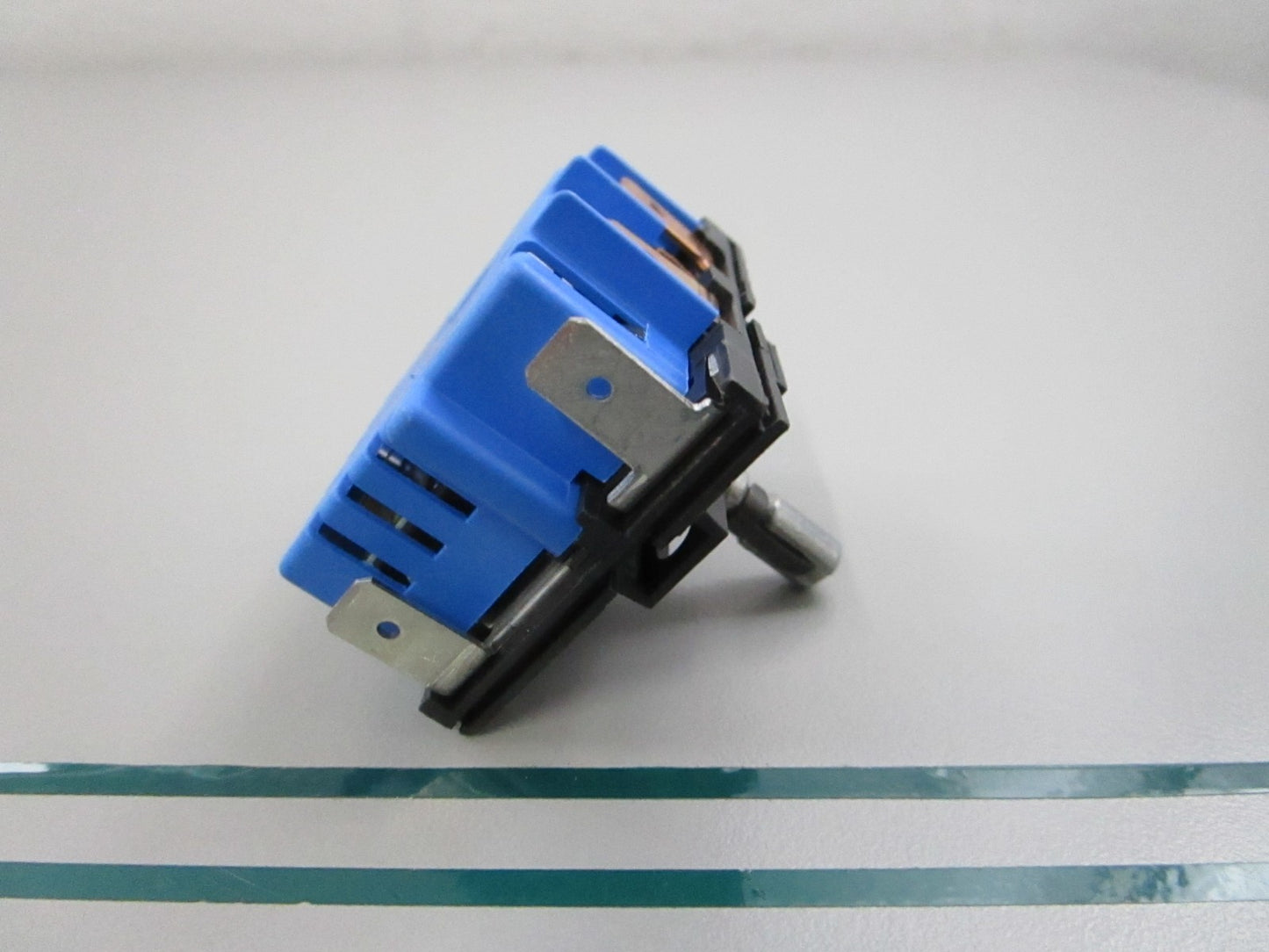 Supplying Demand NEW Range Infinite Control Switch SDWB24X25013 For: GE NOS 0810