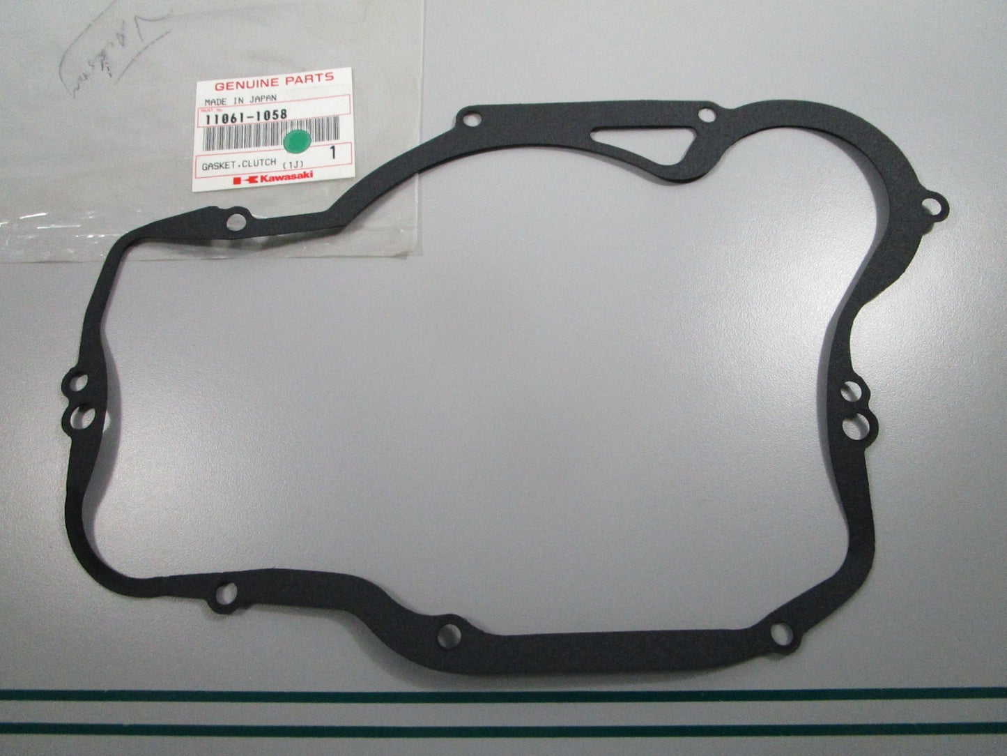 NEW OEM 11061-1058 Kawasaki Clutch Gasket 0810