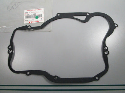 NEW OEM 11061-1058 Kawasaki Clutch Gasket 0810