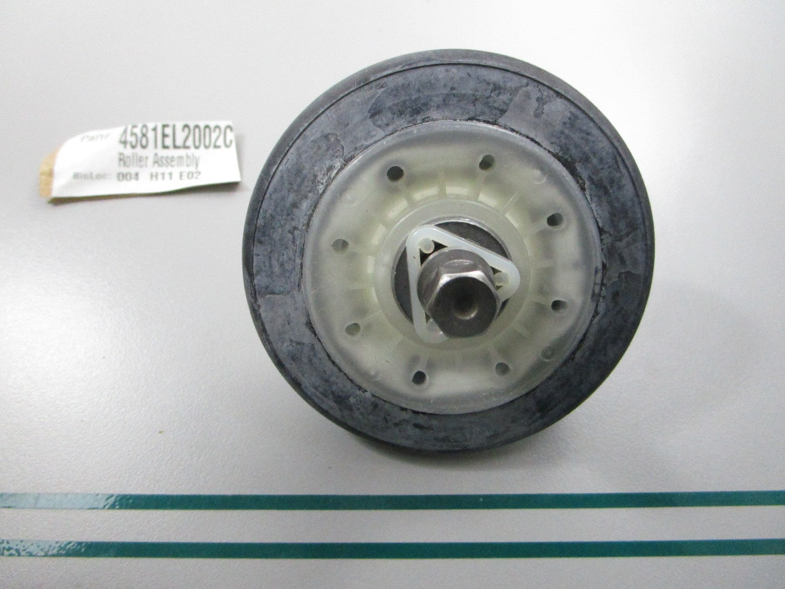 NEW OEM 4581EL2002C LG Roller Assembly 0810