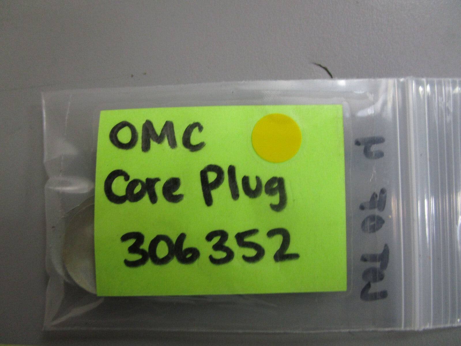 *NEW OEM* (LOT OF 4) 0770 OMC Johnson Evinrude Core Plug 306352 0306352