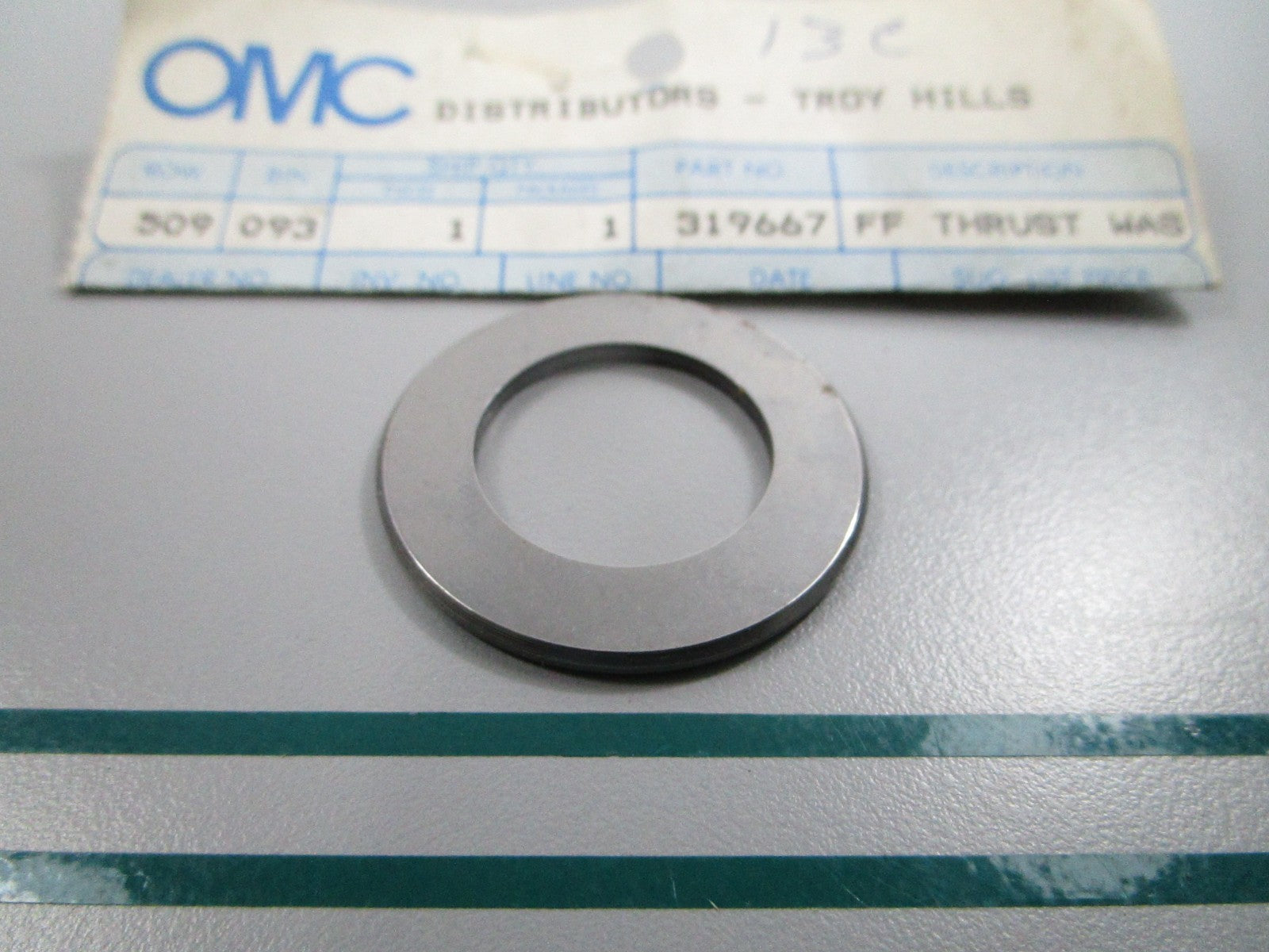 NEW OEM 319667 0319667 OMC Johnson Evinrude Thrust Washer 0810