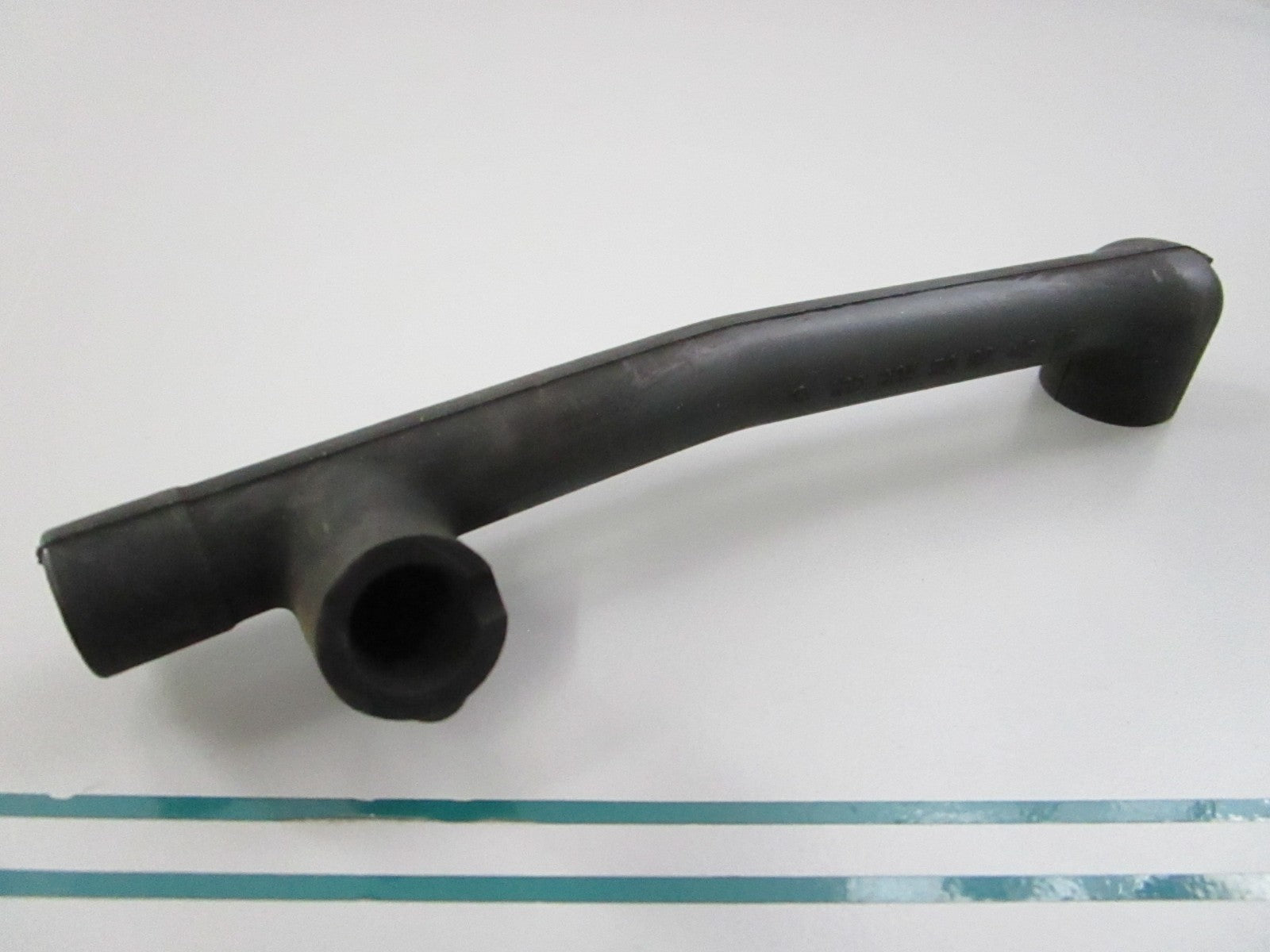 NEW OEM 1020945882 Mercedes-Benz Breather Hose 0810