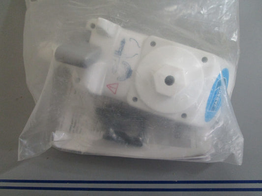 *NEW OEM* 0820 Jabsco Valve Cover Assy 29094-2000