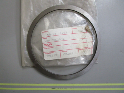 *NEW OEM* 0810 Volvo Penta Ring 3852880