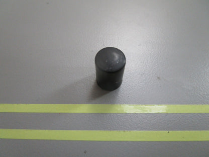 *NEW OEM* 0810 OMC Johnson Evinrude Throttle Stop Cap 318660 0318660