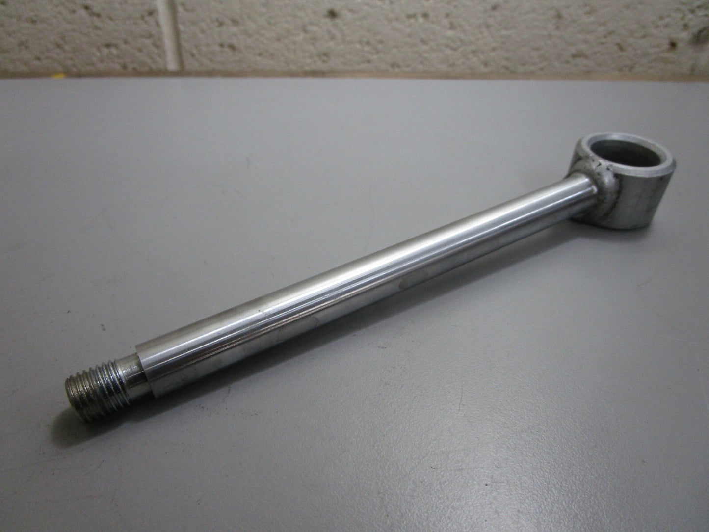 *NEW OEM* 0820 OMC Johnson Evinrude Piston Rod 172597 0172597