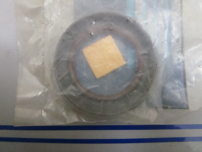 *NEW OEM* 0810 Mercury Quicksilver Seal 26-38105