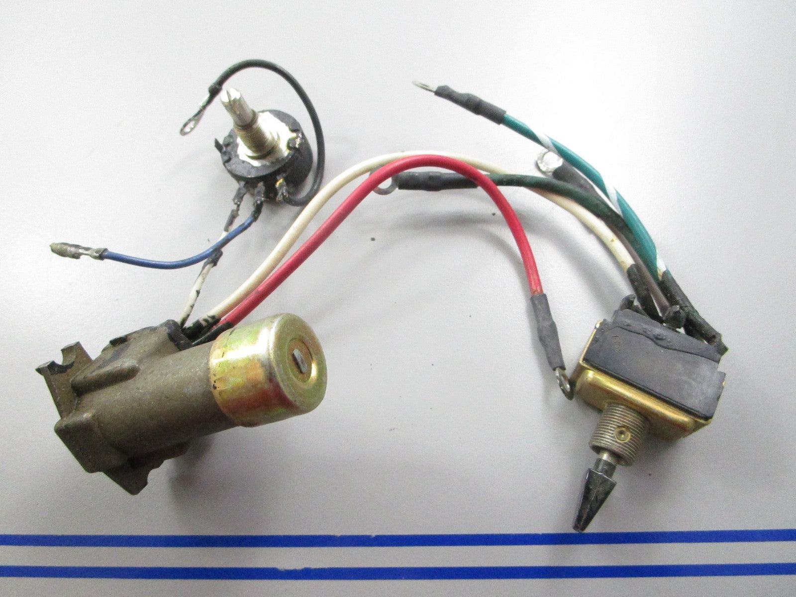 *NEW OEM* 0810 Mercury Quicksilver Switch Assembly 87-85987A3