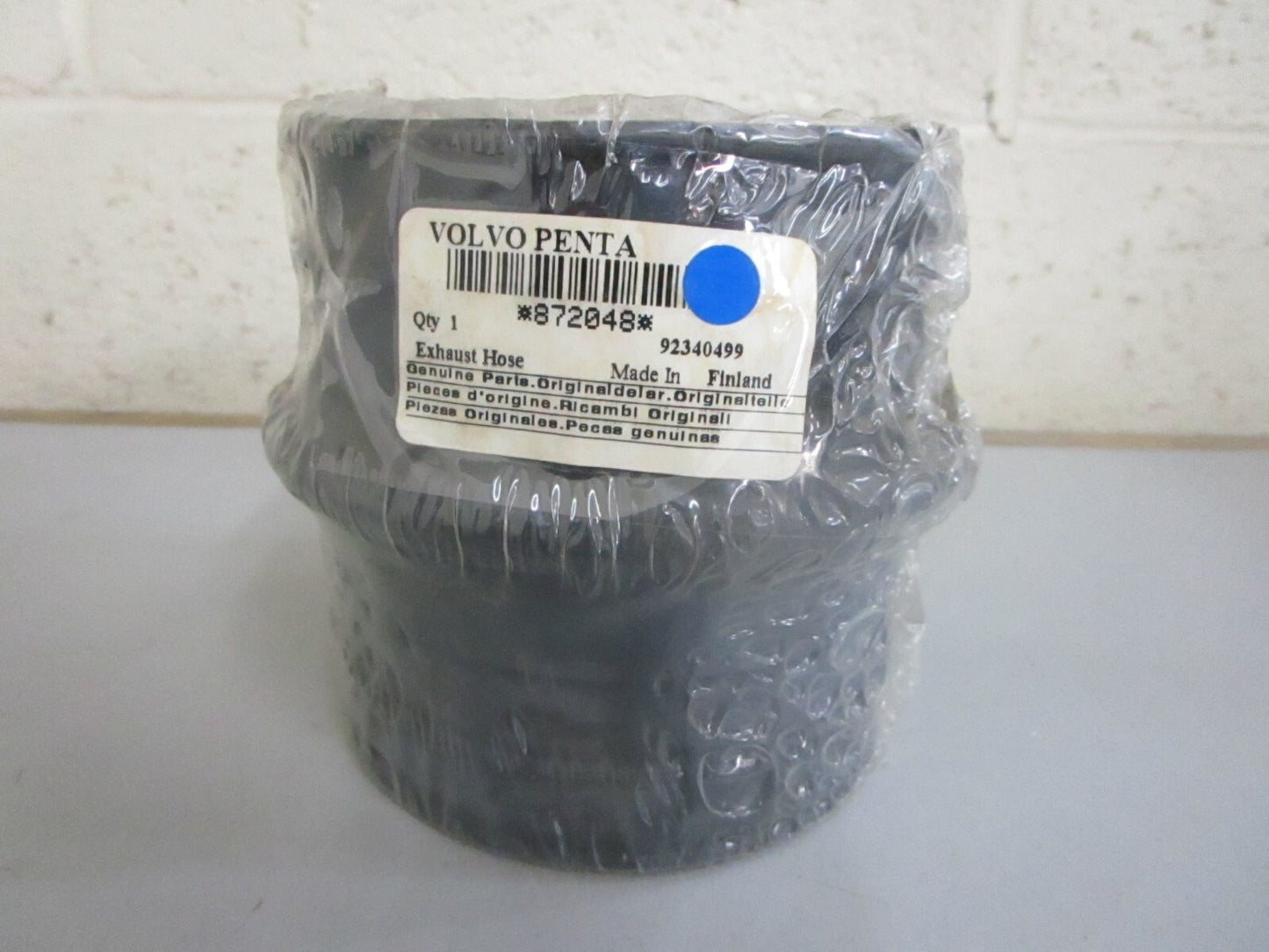 *NEW OEM* 0810 Volvo Penta Exhaust Hose 872048