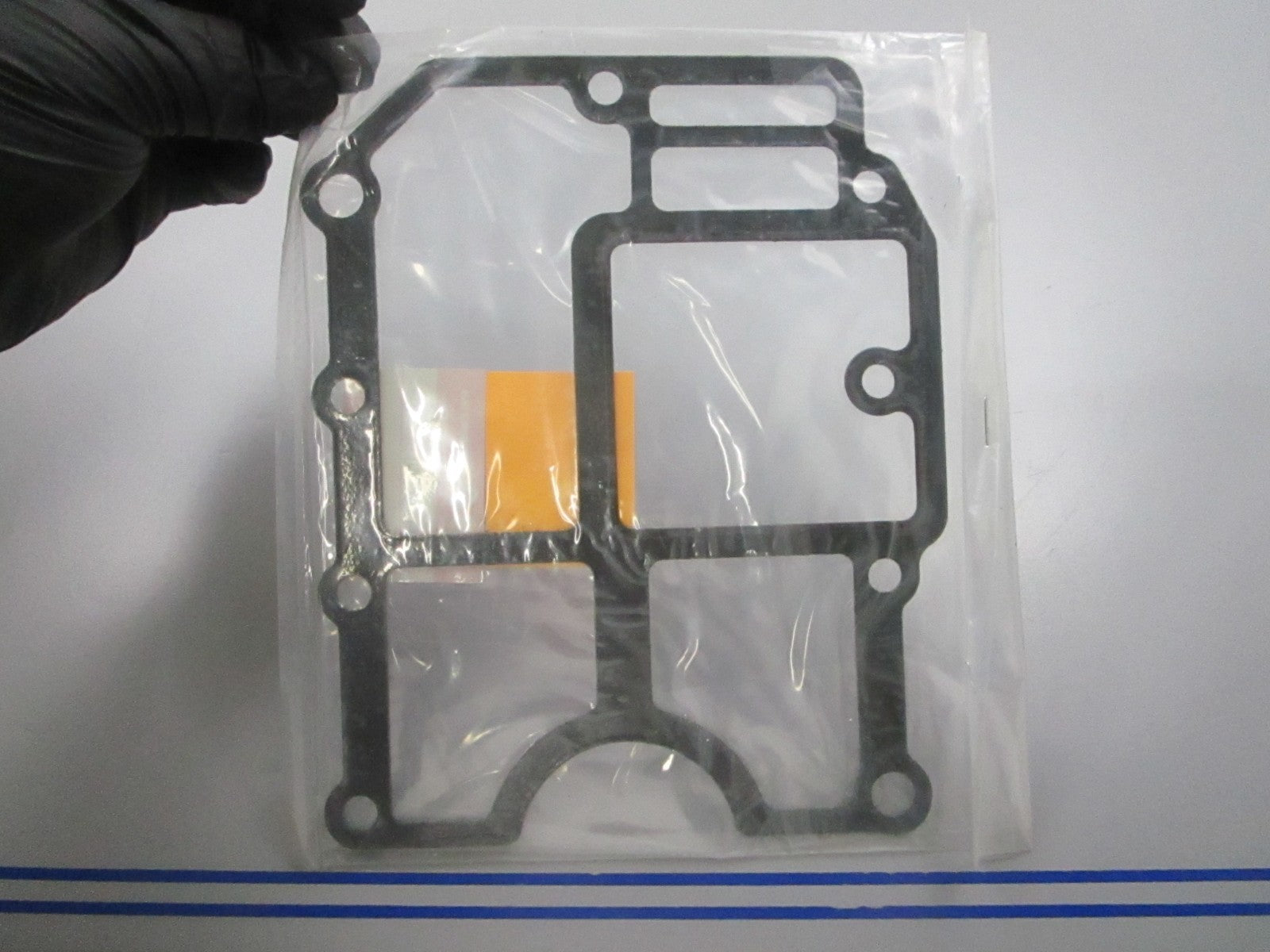 NEW OEM 51211-95240 51211-95260 Suzuki Gasket 0810