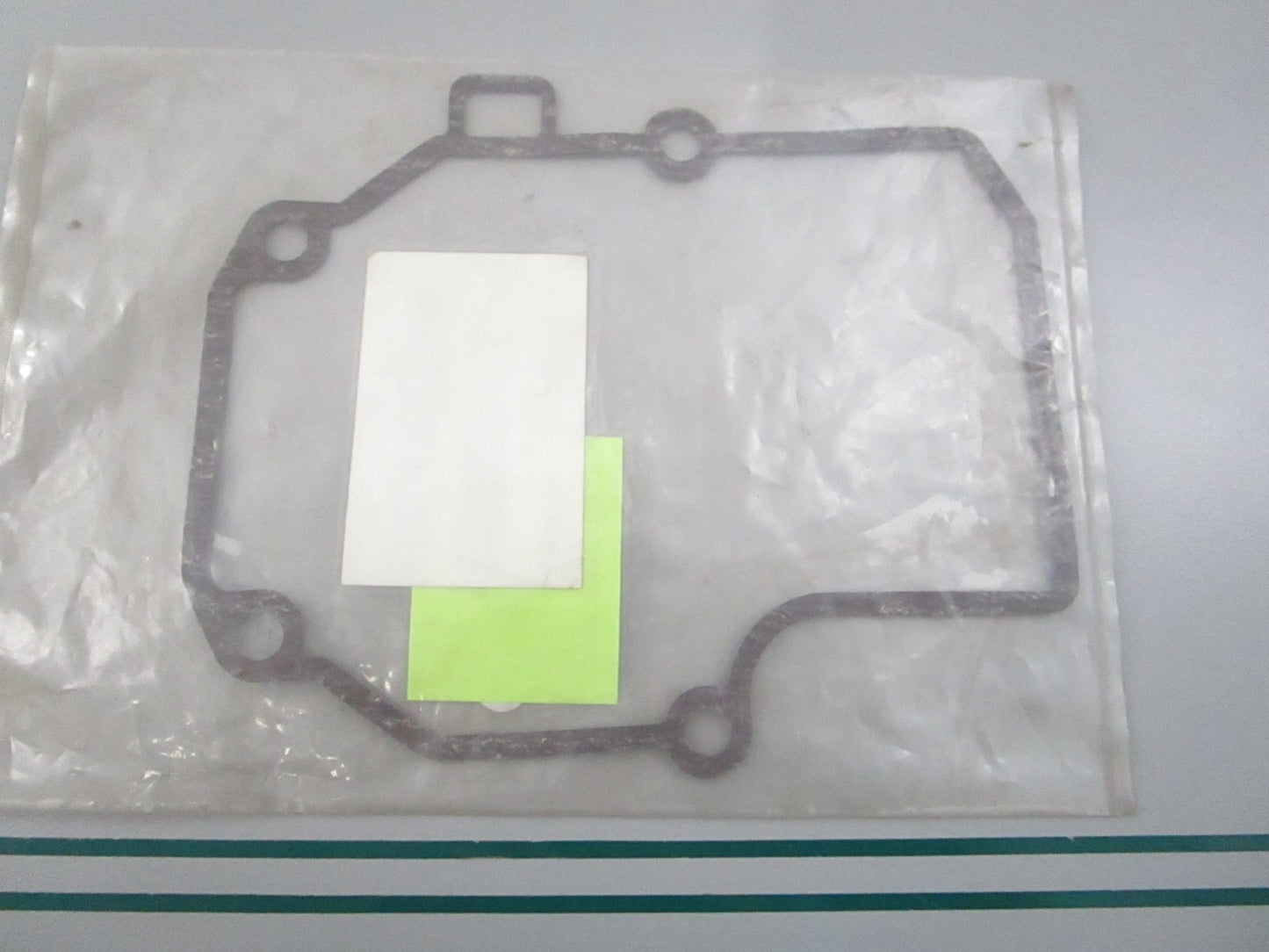 NEW OEM 3C8-61181-2 3C8611812 Tohatsu Gasket 0810