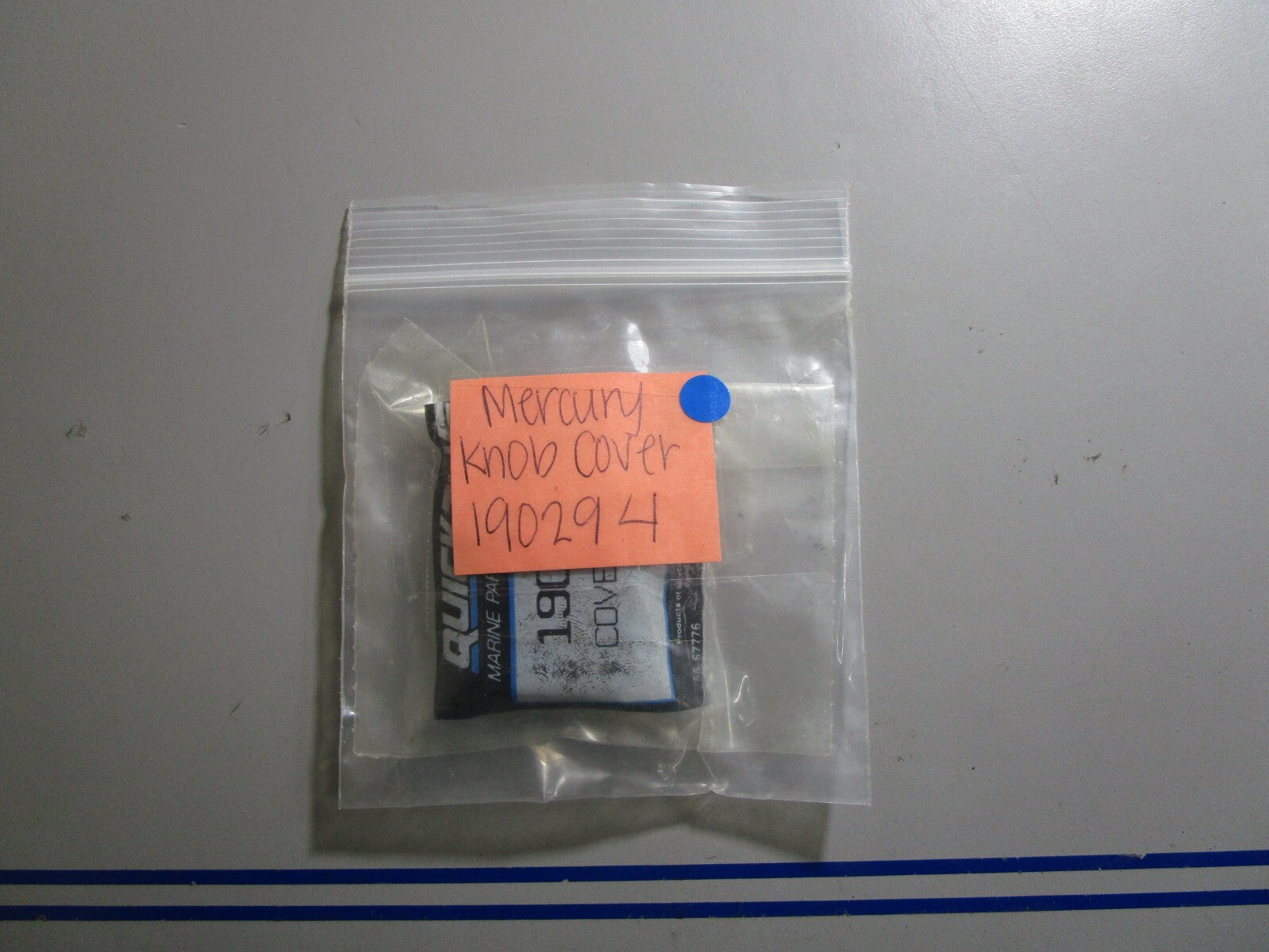 *NEW OEM* 0810 Mercury Quicksilver Knob Cover 190294