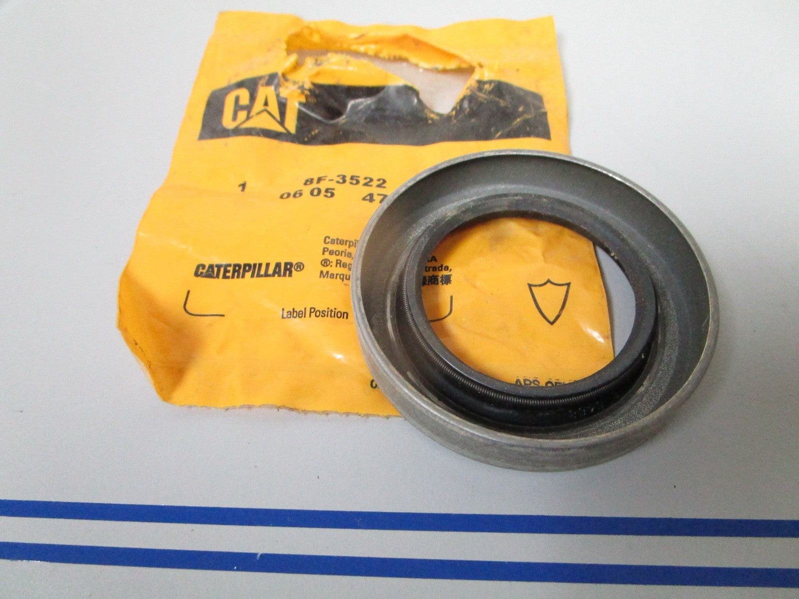 NEW OEM 8F-3522 Cat Caterpillar Seal 0720
