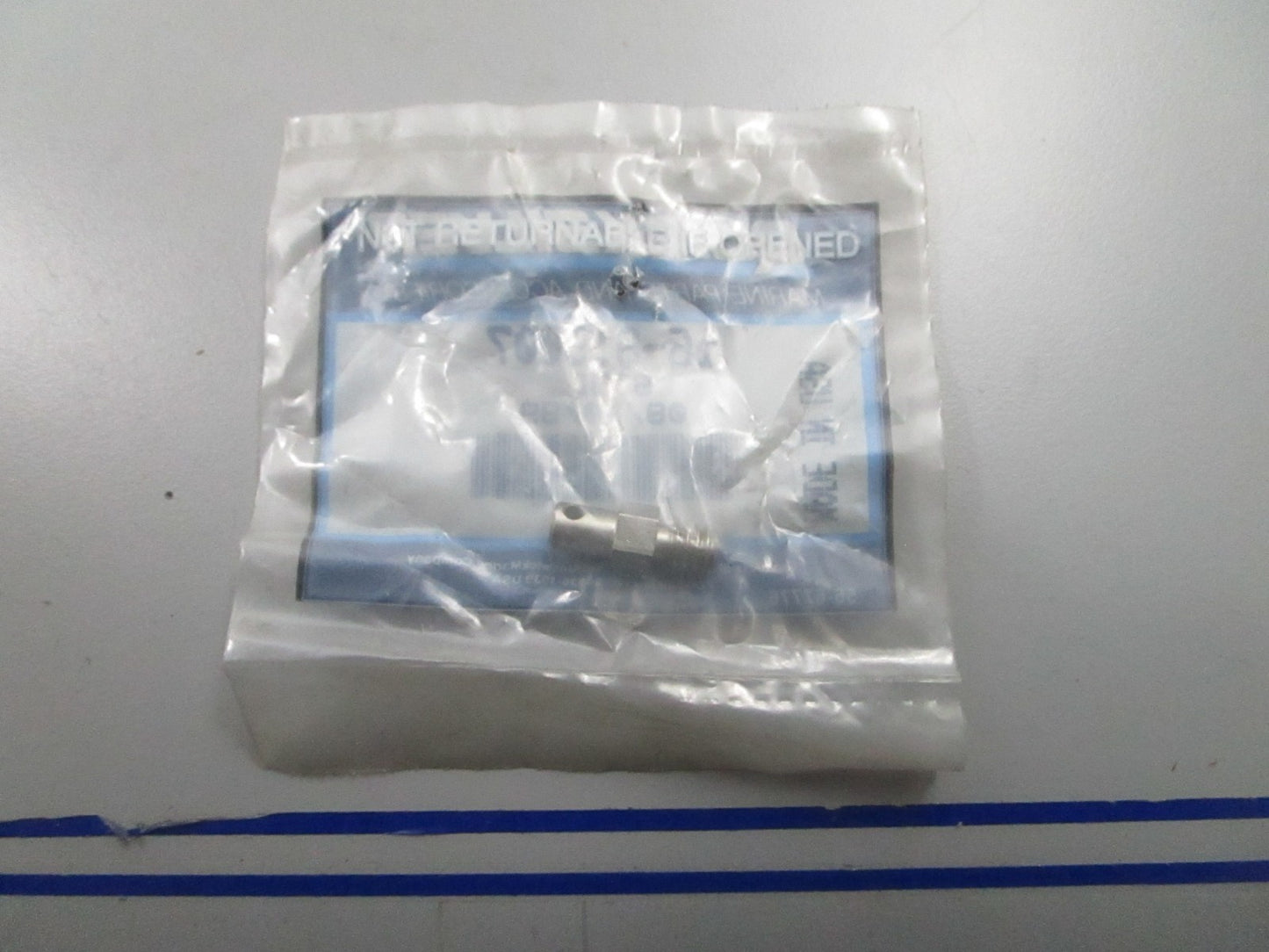 *NEW OEM* 0810 Mercury Quicksilver Stud 16-819007