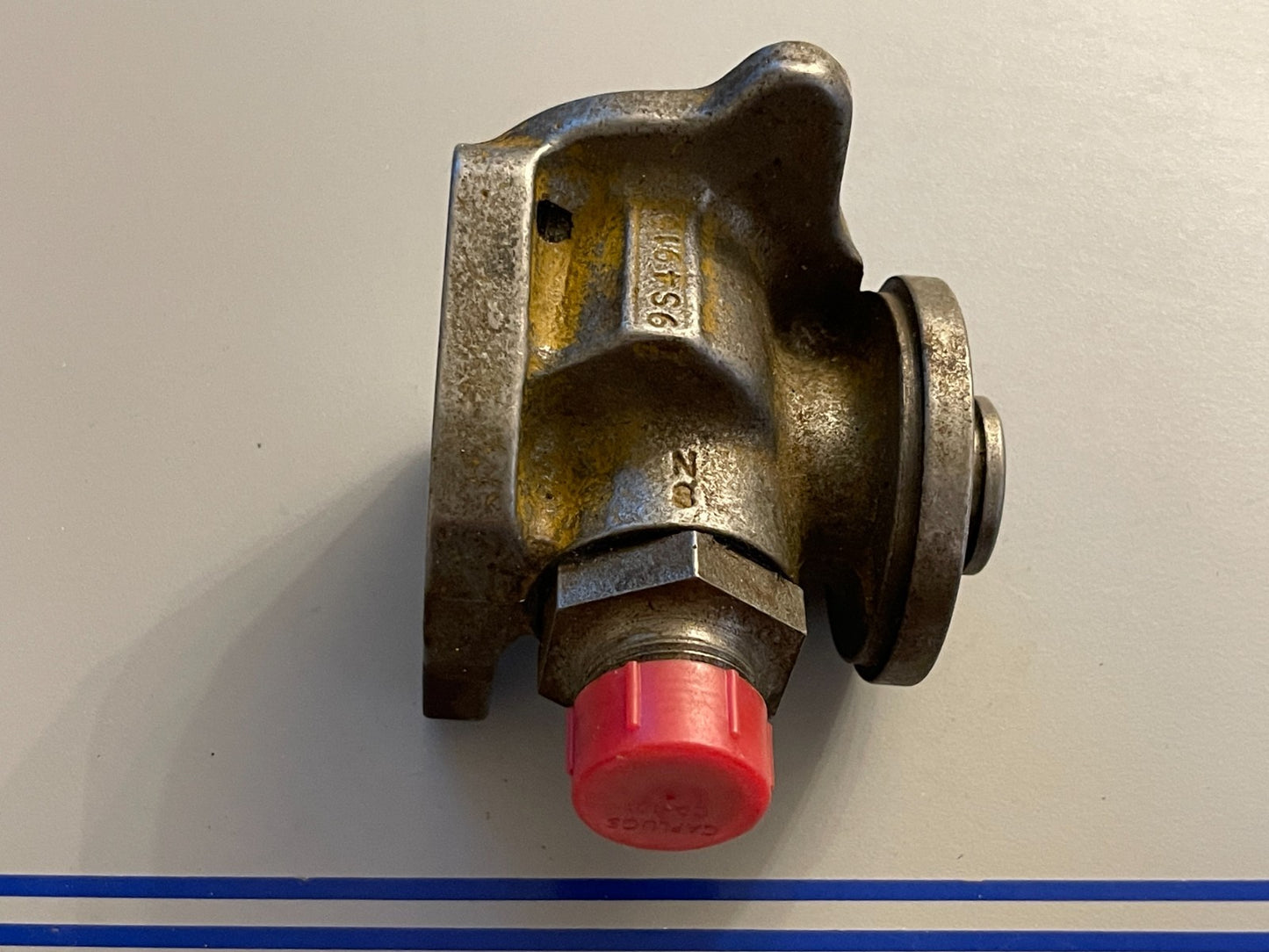 NEW OEM 9S-4916 CAT Caterpillar Valve 0720