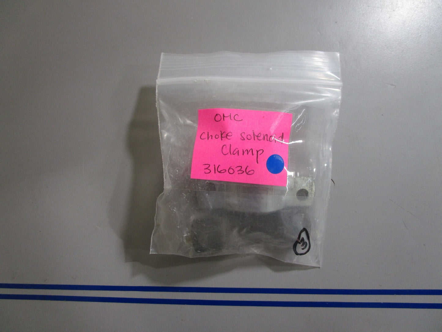 *NEW OEM* 0810 OMC Johnson Evinrude Choke Solenoid Clamp 316036 0316036