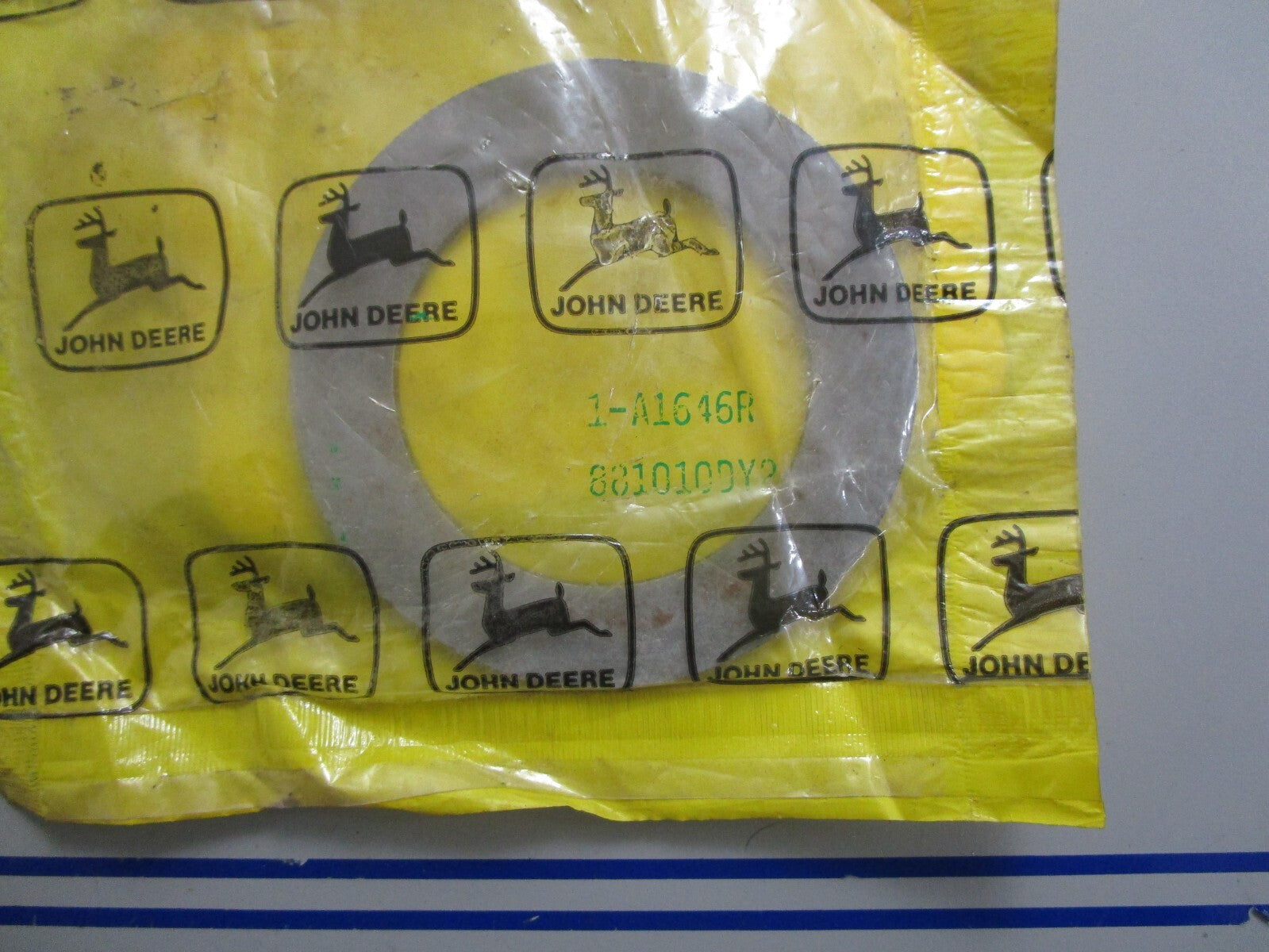 *NEW OEM* 0820 John Deere Belt Pulley Bearing Sealing Washer A1646R